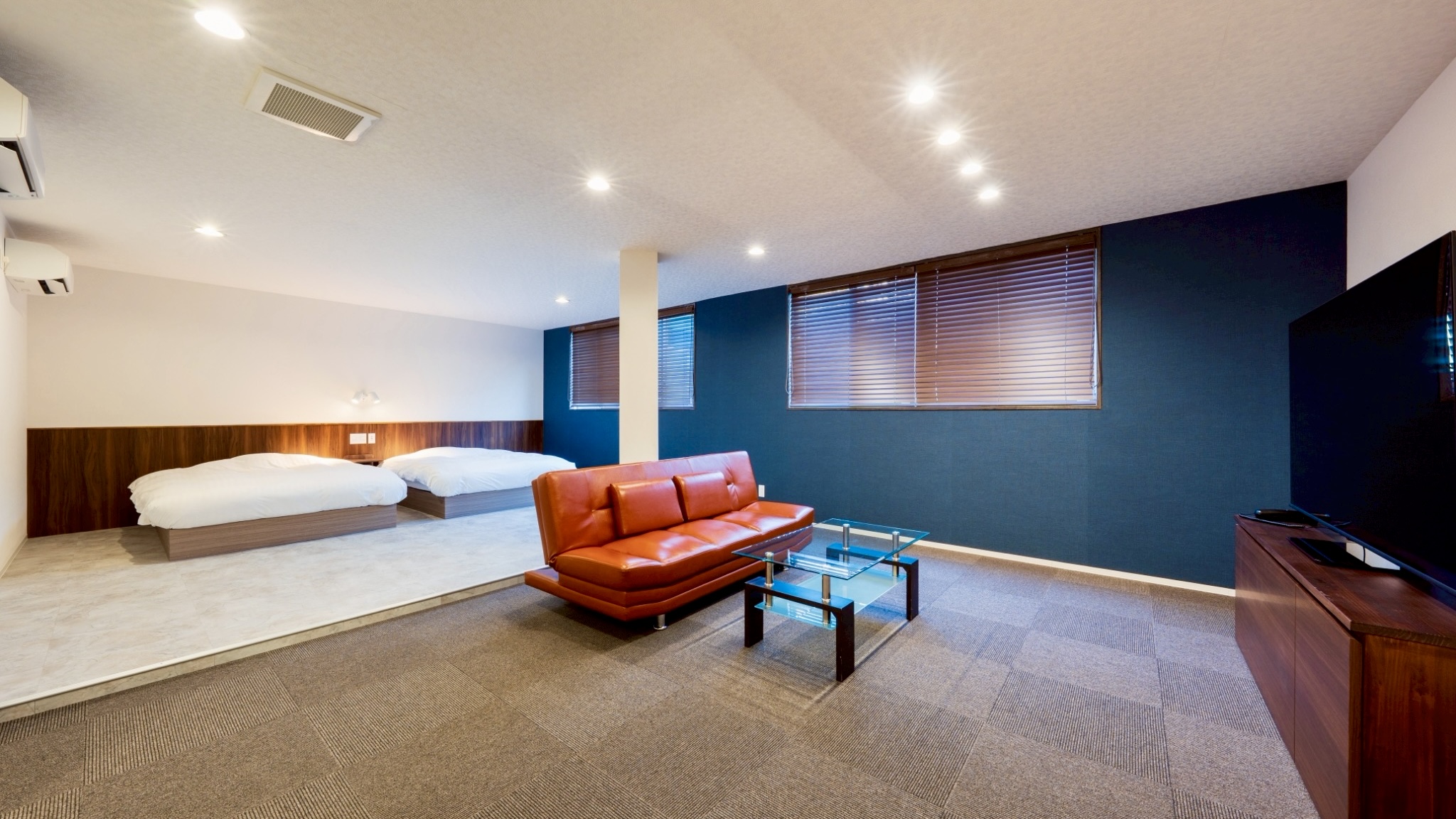 （B）ツインルーム+簡易ベット1台＜サウナ付き＞