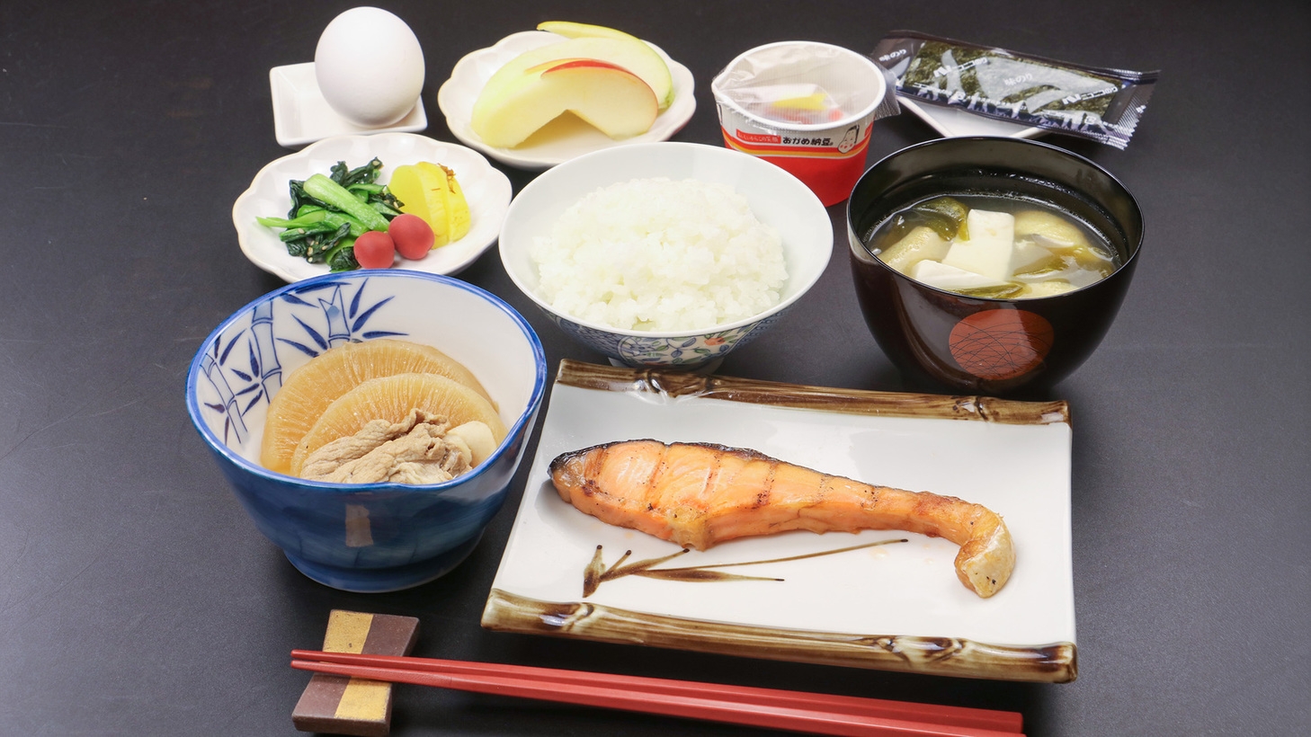 【朝食付き】シンプルだけどご飯がすすむ☆手づくり和朝食で一日の良いスタートを…