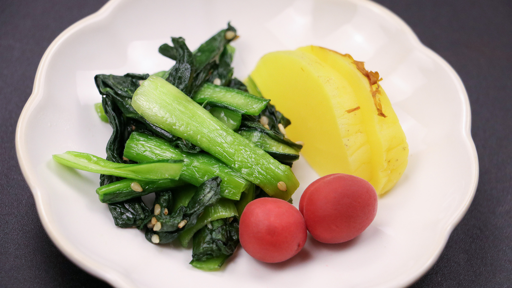 #朝食一例　シャキシャキ食感と程よい酸味がアクセントになり、最後の一口まで美味しくいただけます。