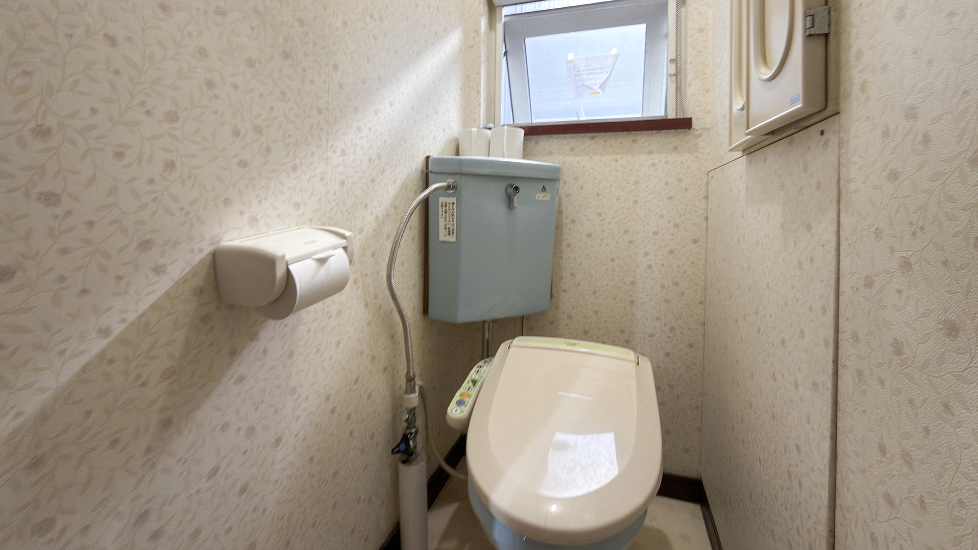 #館内　1階にはウォシュレット付きトイレがございます