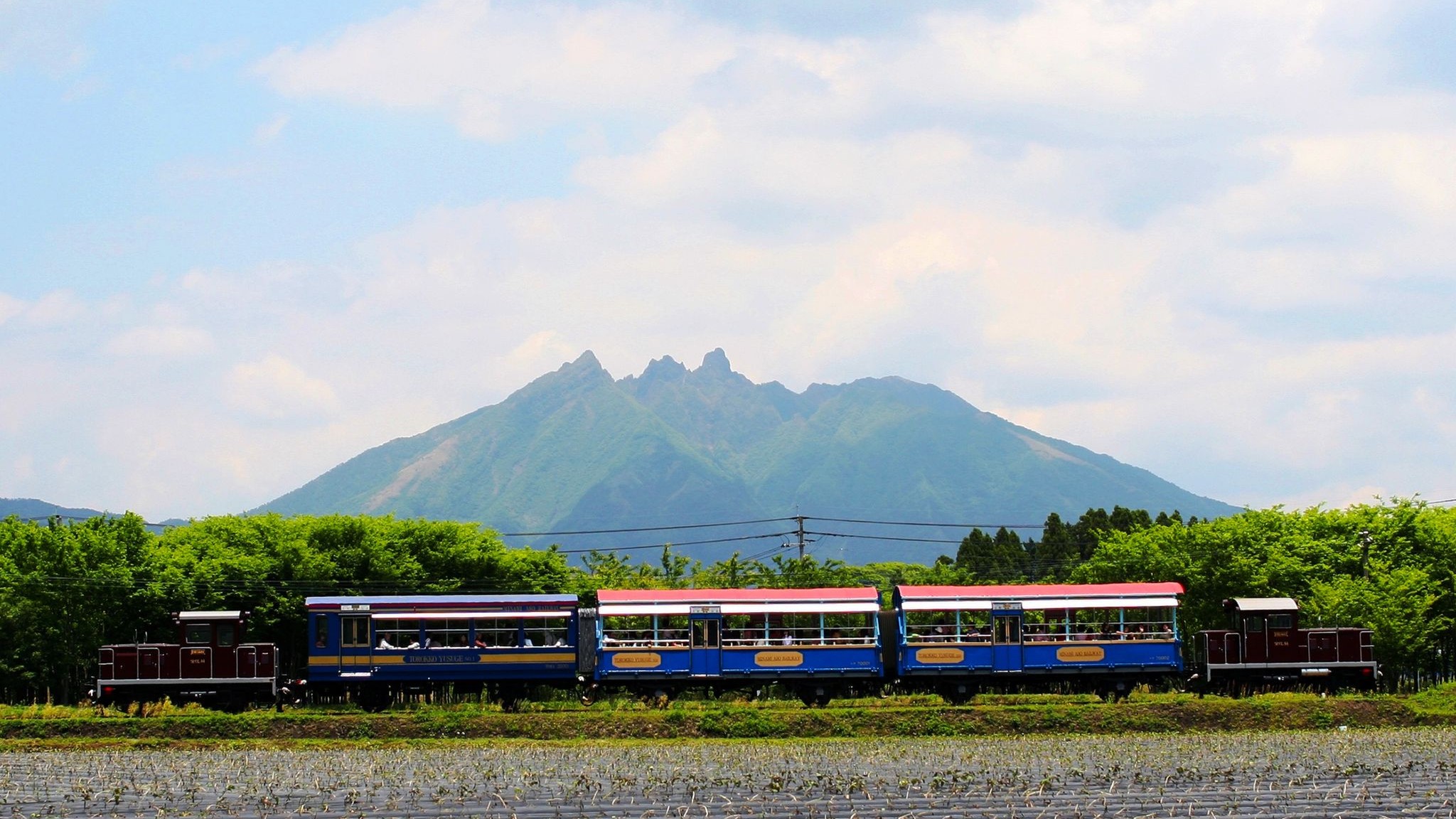南阿蘇鉄道のトロッコ列車
