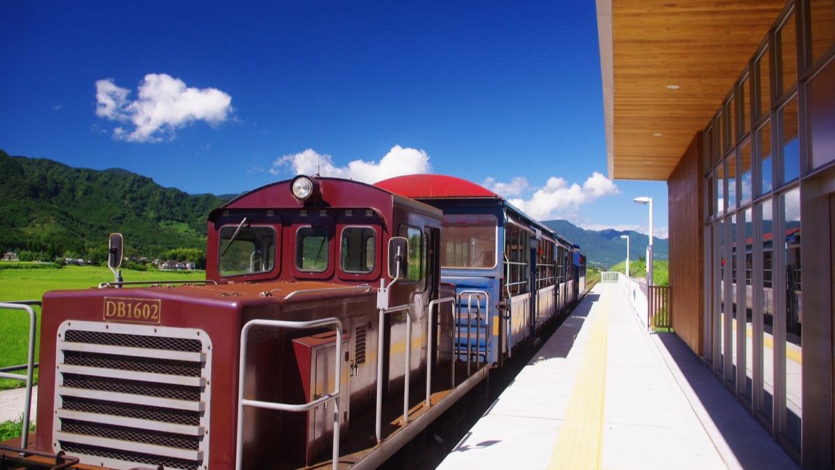 南阿蘇鉄道のトロッコ列車