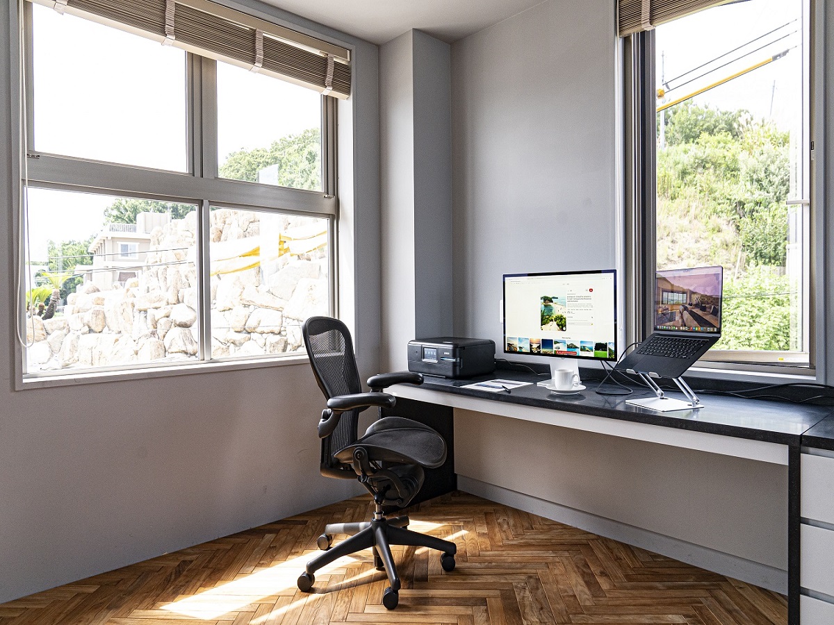 2階 work&シアタールーム