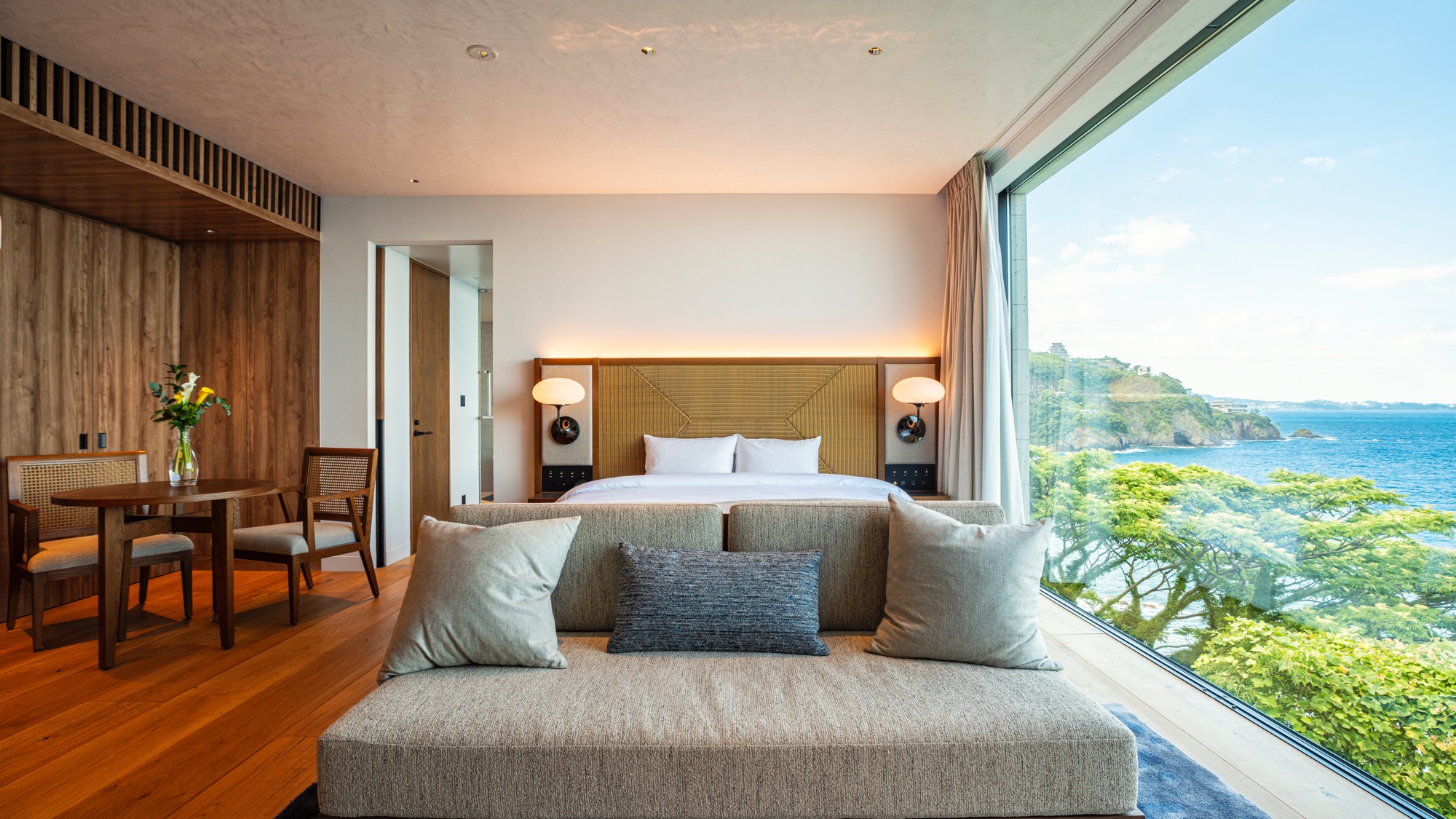 デラックスダブルルーム（201）