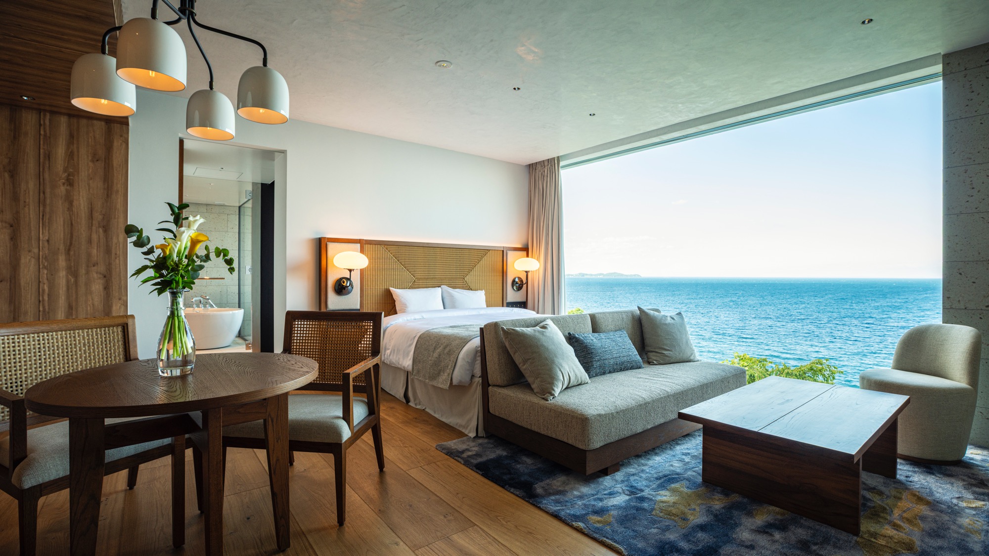 デラックスダブルルーム（201）