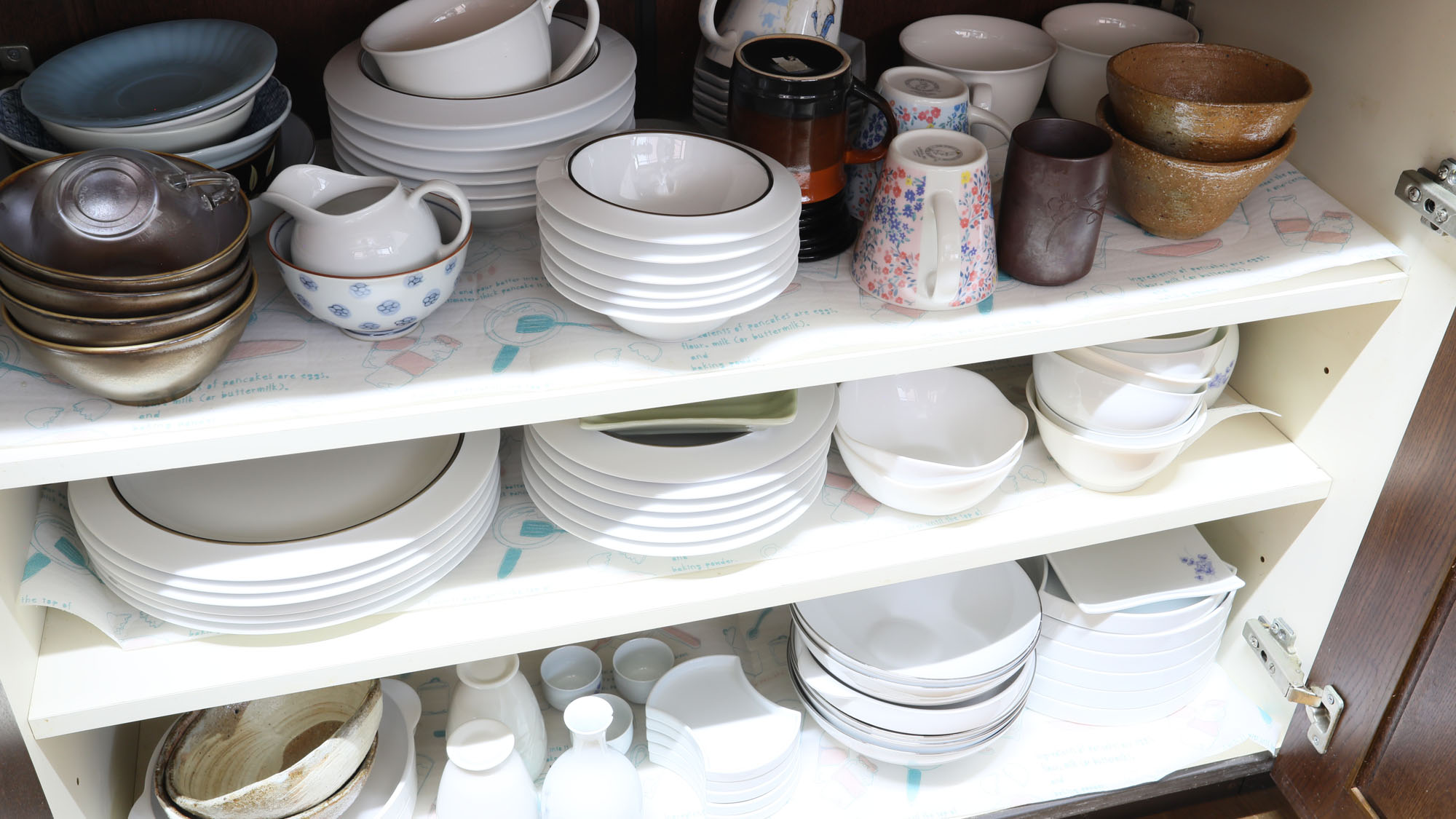 【離れ＿キッチン】調理器具一式揃っているのでご自由に料理できます。*