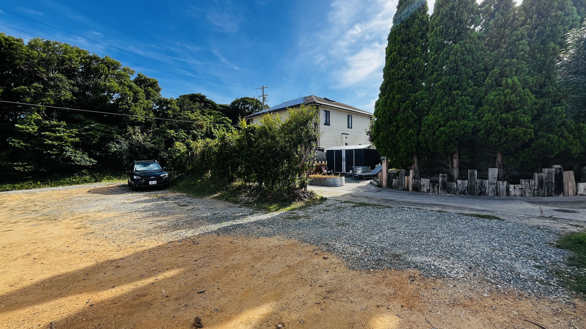 施設_駐車スペースは広々♪*