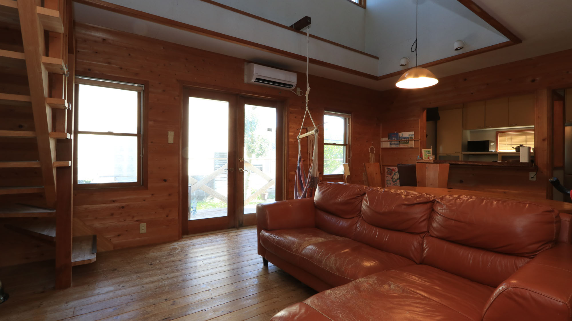 施設_キッチンはカウンターキッチン。ソファで寛いで♪*