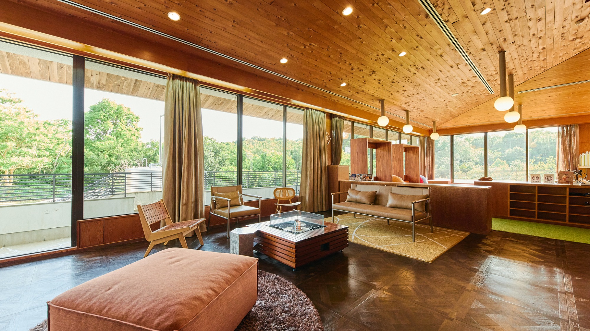 【だんラウンジ】利用可能時間　7:00～23:00