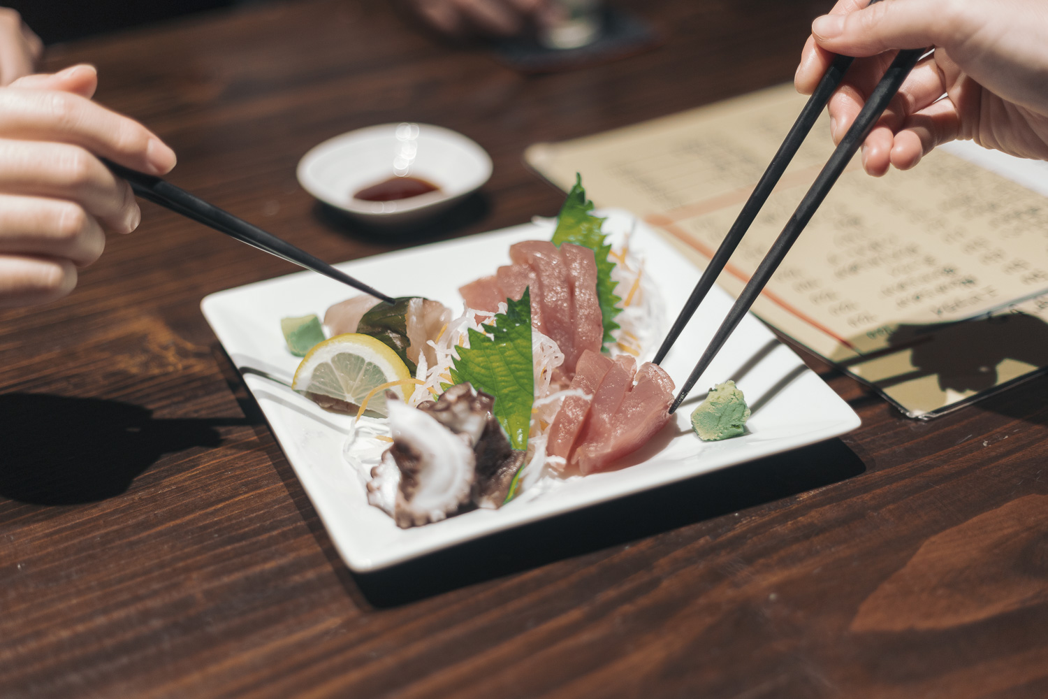 宿の近くの地元の居酒屋さん