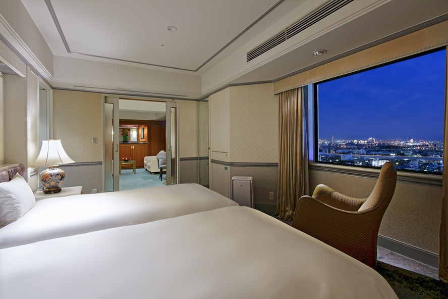 ドッグステイジュニアスイートルーム(64.4平米)　喫煙可