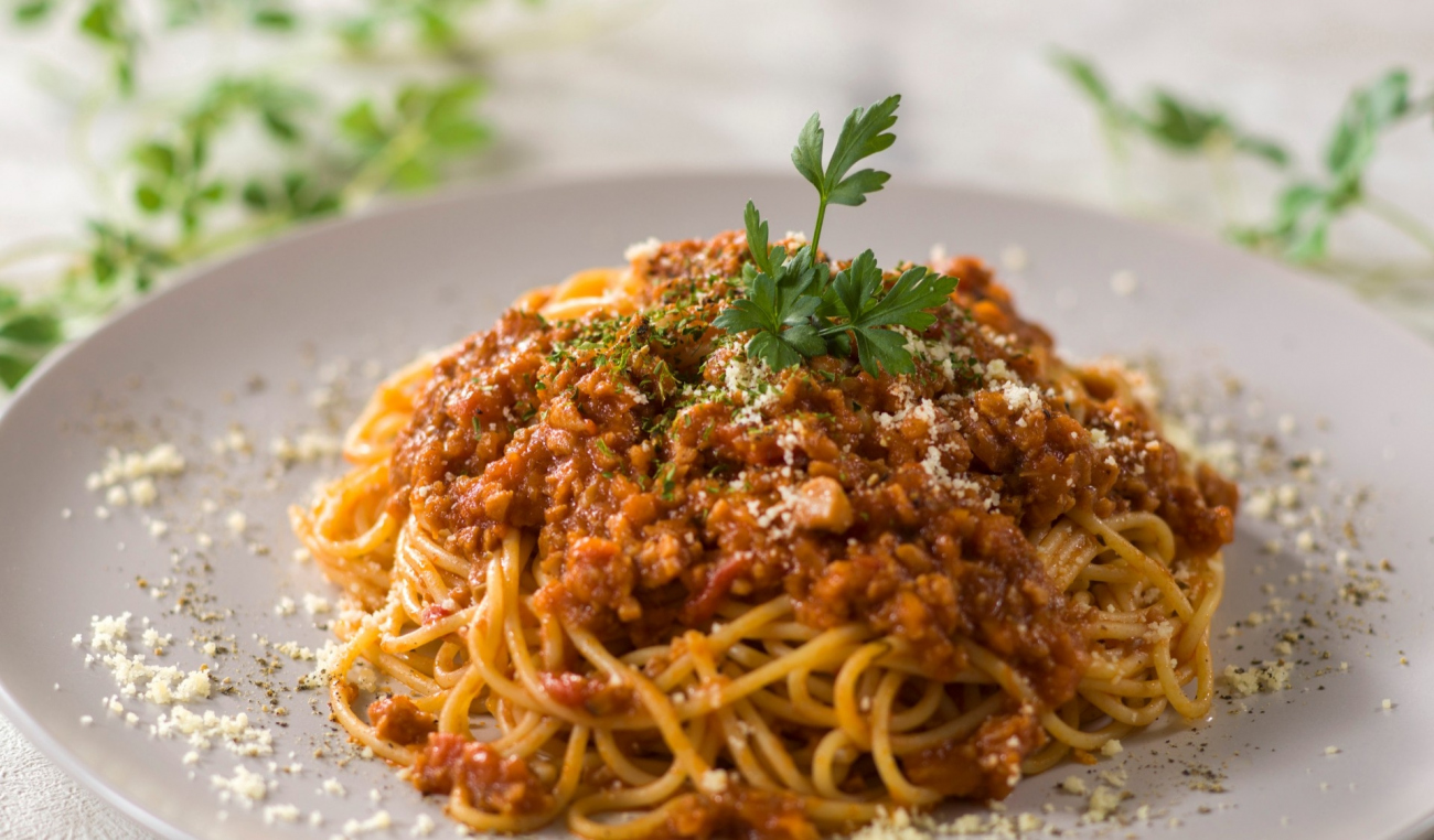 ラウンジ【大豆ミートを使ったボロネーゼ】