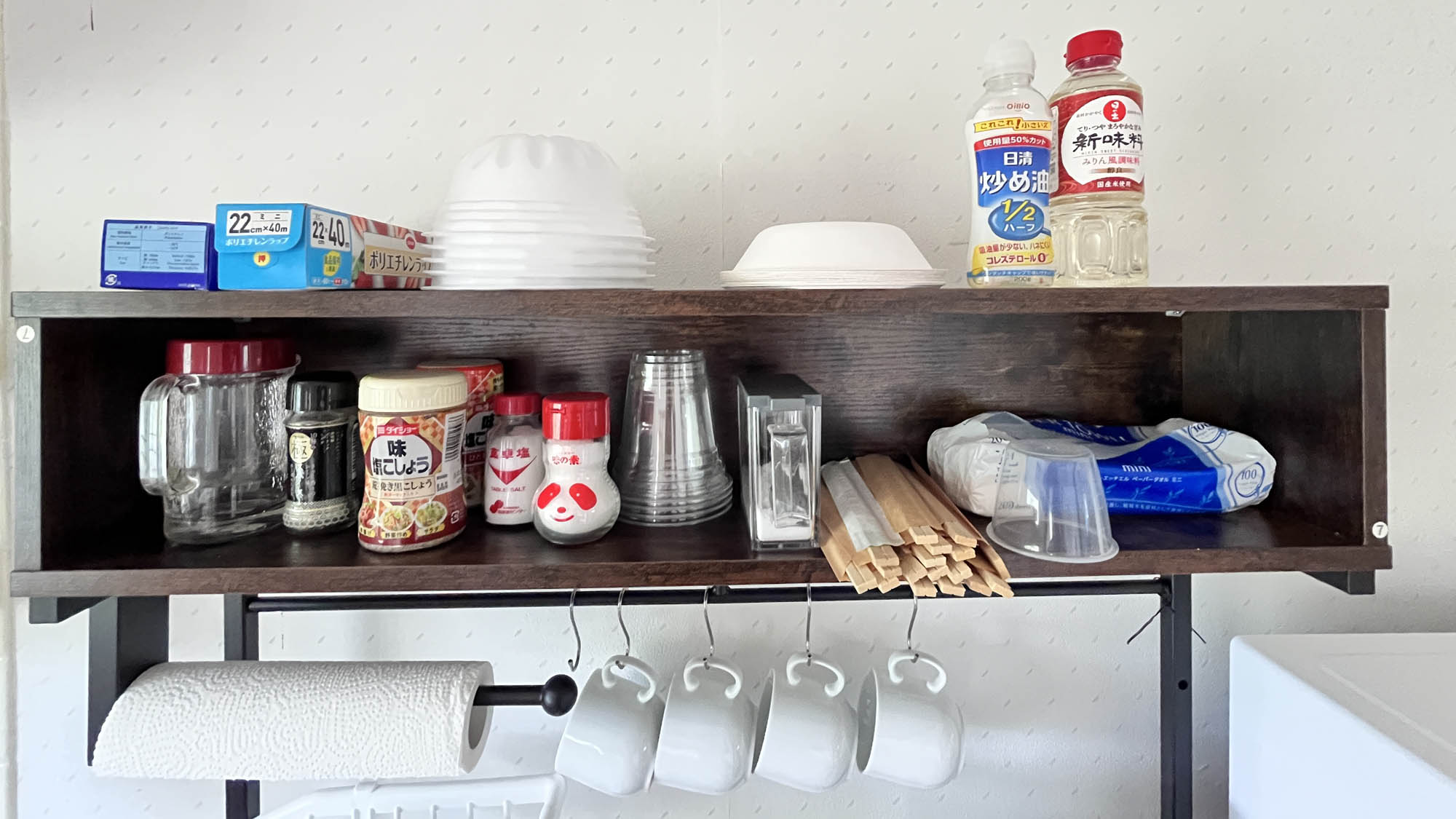 【客室】調味料レンタルや備品も大体あります