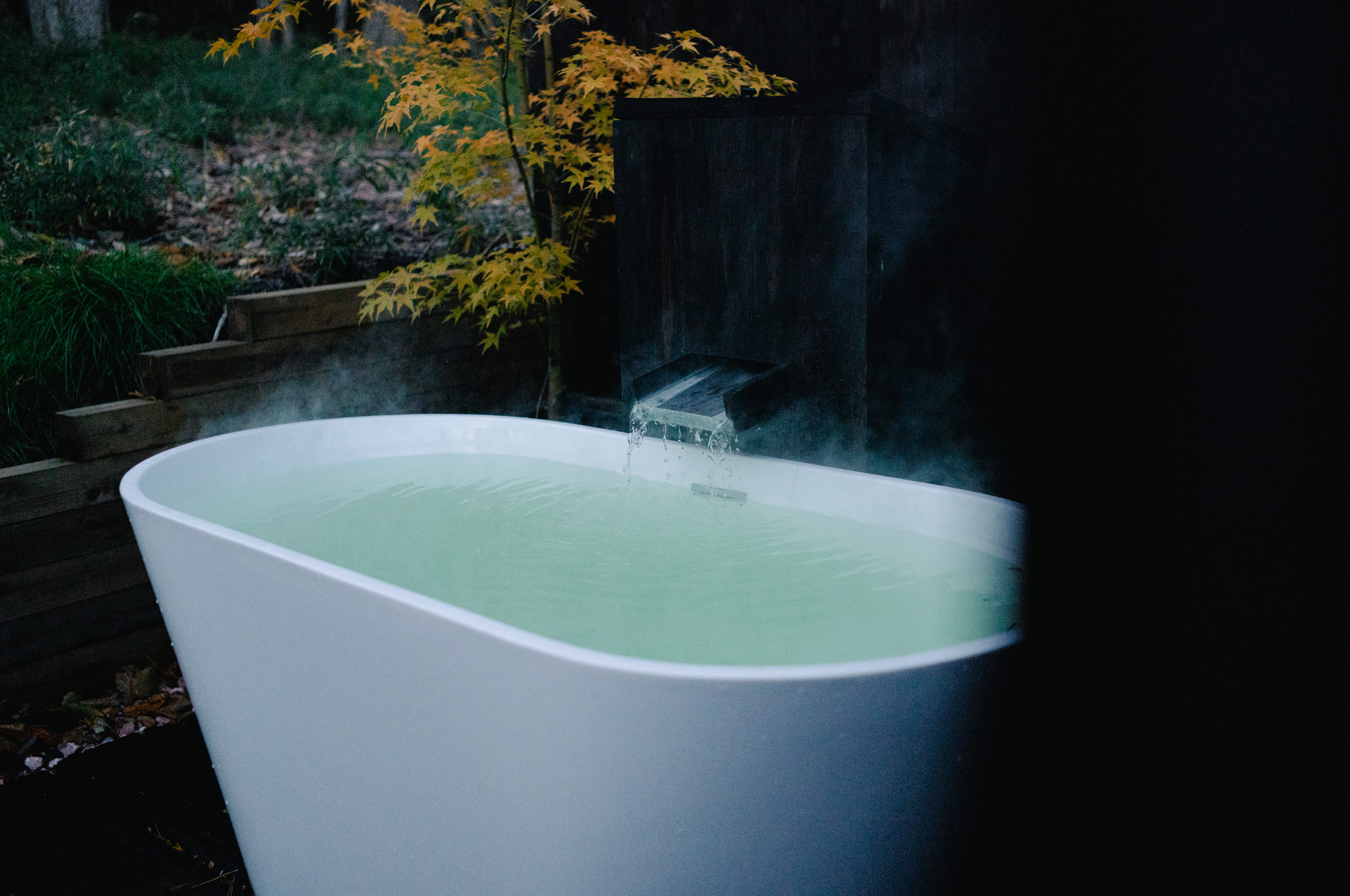 温泉露天風呂付き 浴槽6