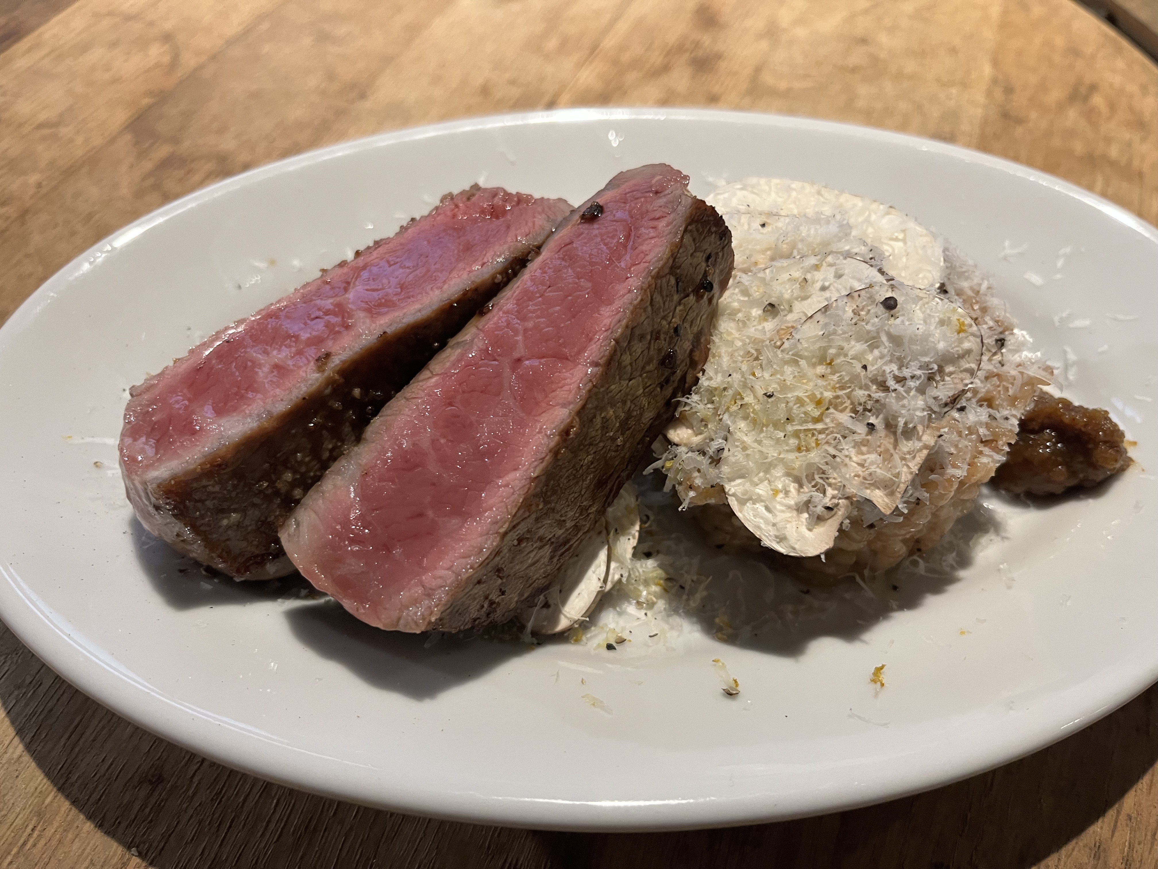 隠岐牛のタリアータ