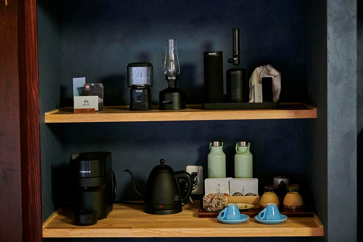 お茶・コーヒー・スピーカー・プロジェクターのご用意がございます