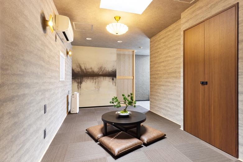 【まるまる貸切】青山一丁目駅・六本木ミッドタウン徒歩圏 ｜ 緑に佇む大人の隠れ家 ｜ マイグレ南青山