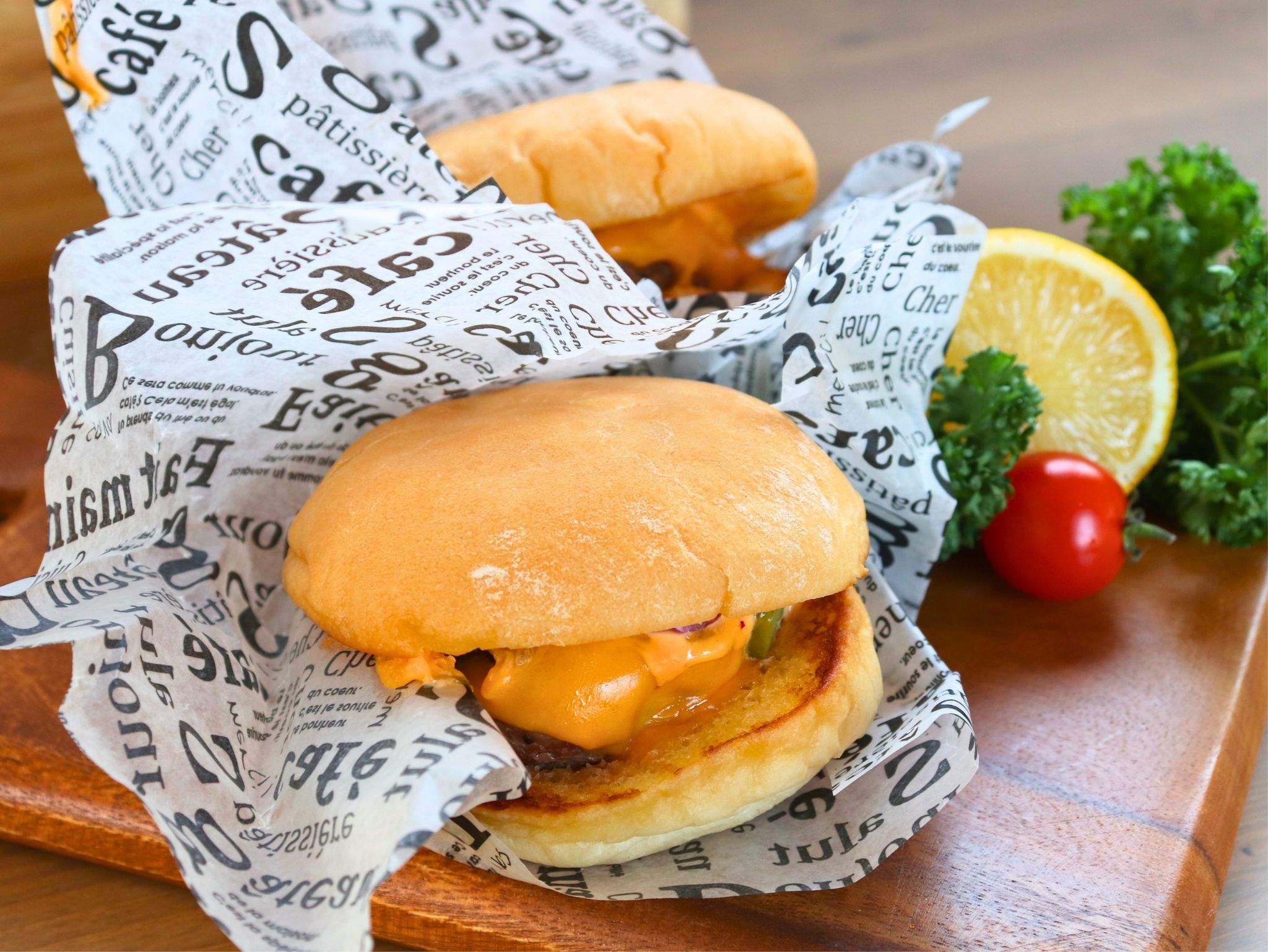 お好きな具材を組み合わせて作るモーニングバーガー　＊画像はイメージです。