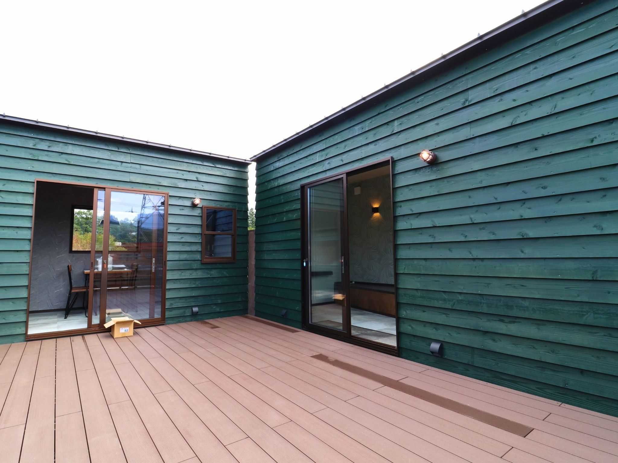 トレーラーハウス　BASE02 &ndash; River（洋室）