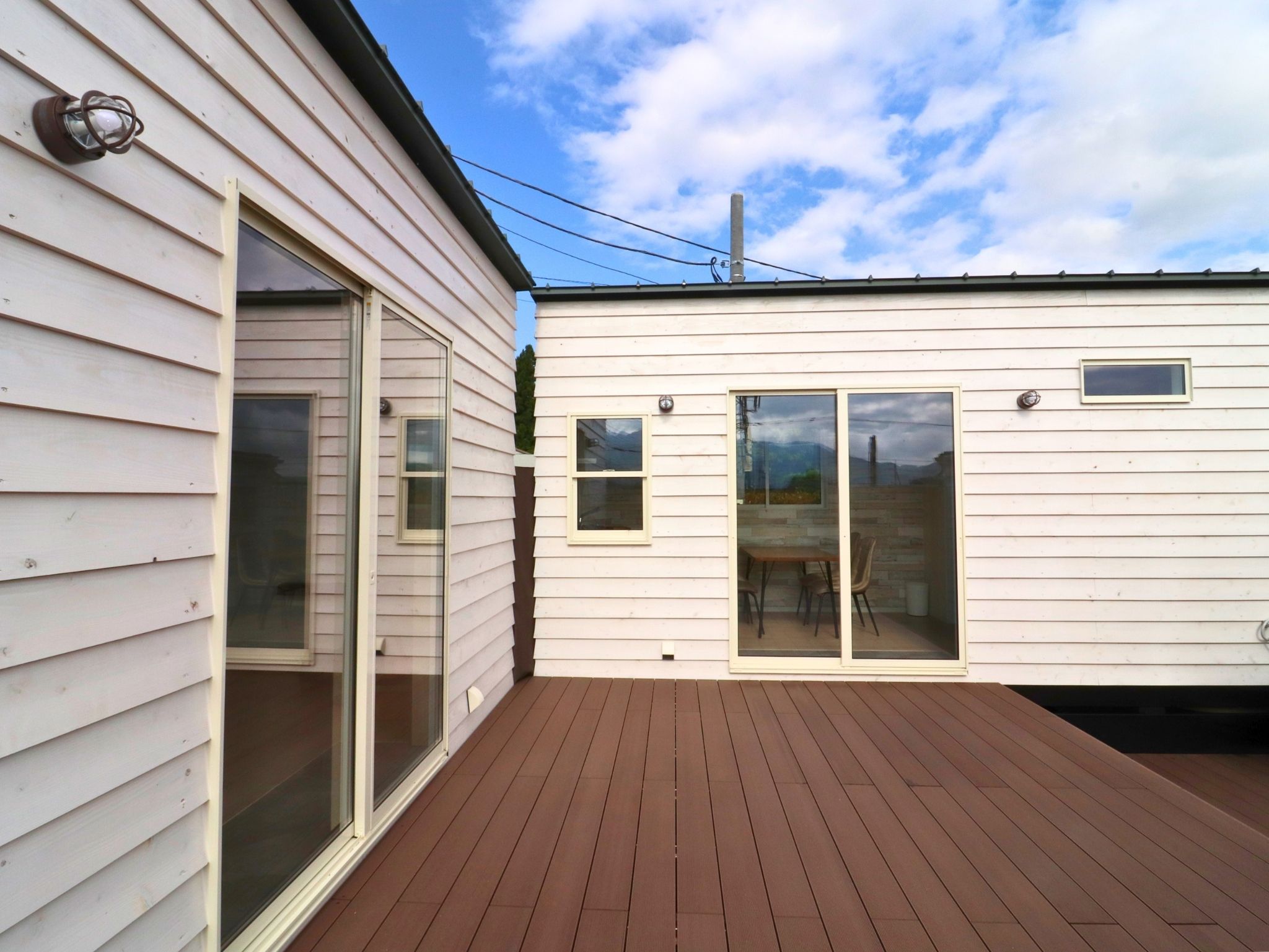 トレーラーハウス　BASE01 &ndash; Forest（洋室）