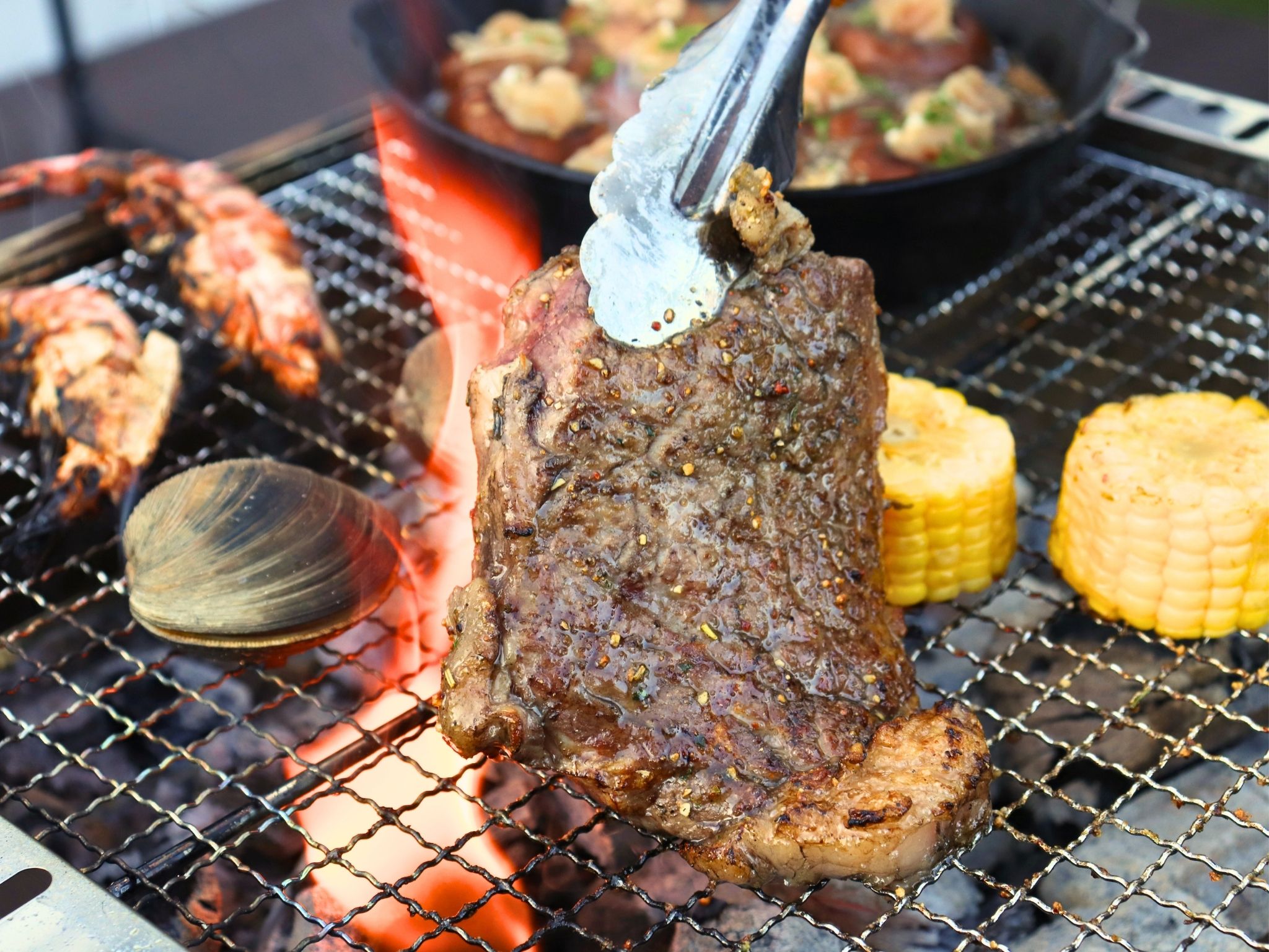 自慢の炭火BBQ　＊画像はイメージです。