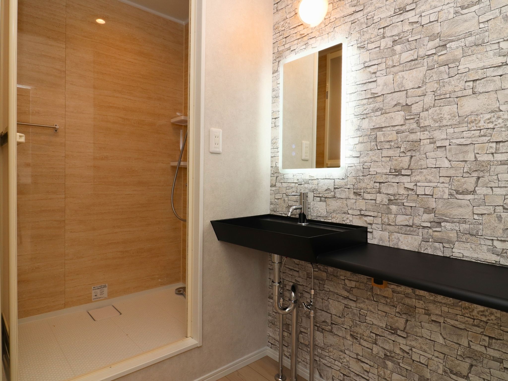 A棟≪BASE01－Forest（洋室）≫