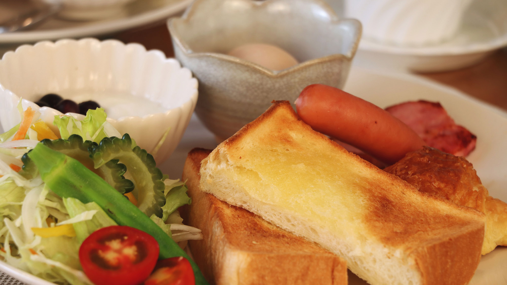 【洋朝食一例】