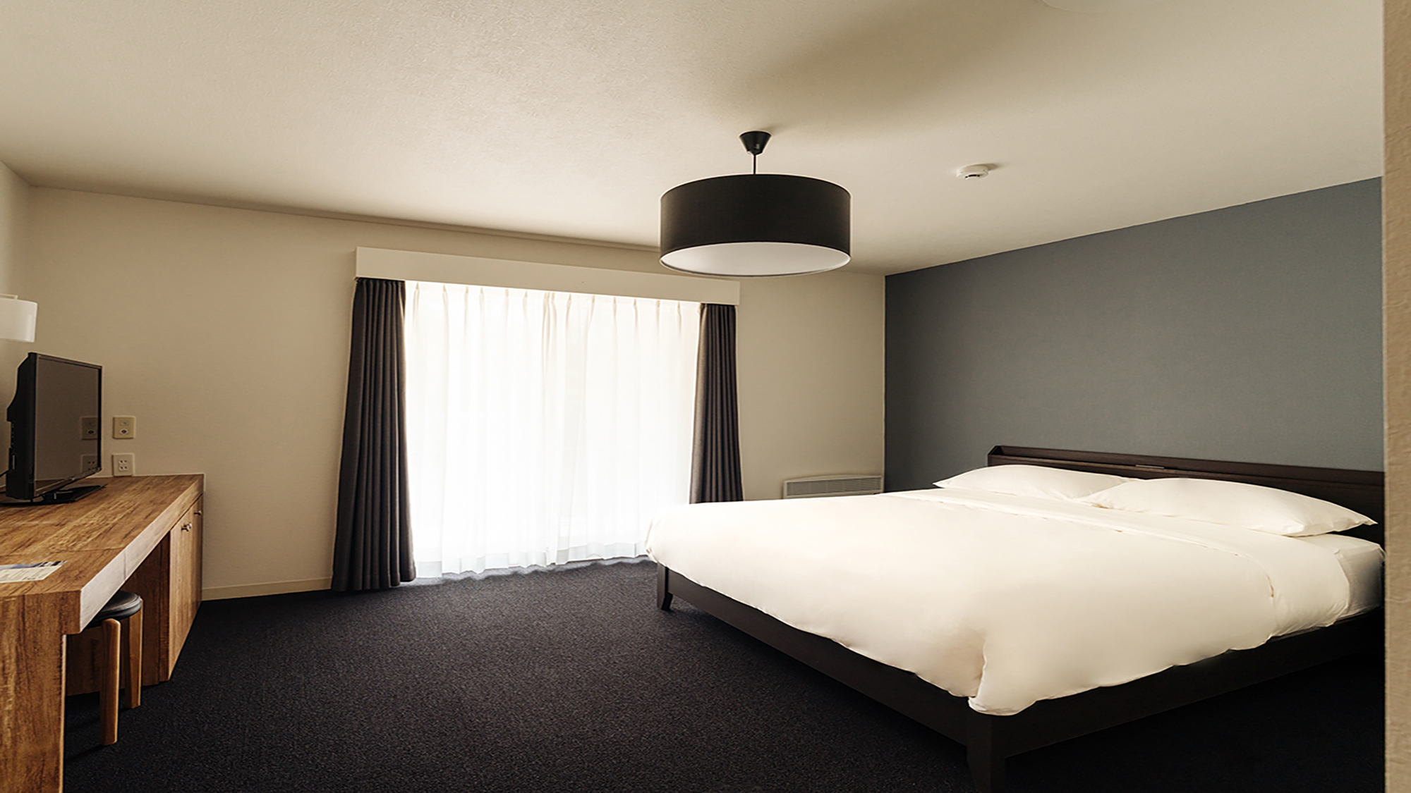 【スーペリアダブル】整ったデザインの落ち着いたミニマルな空間