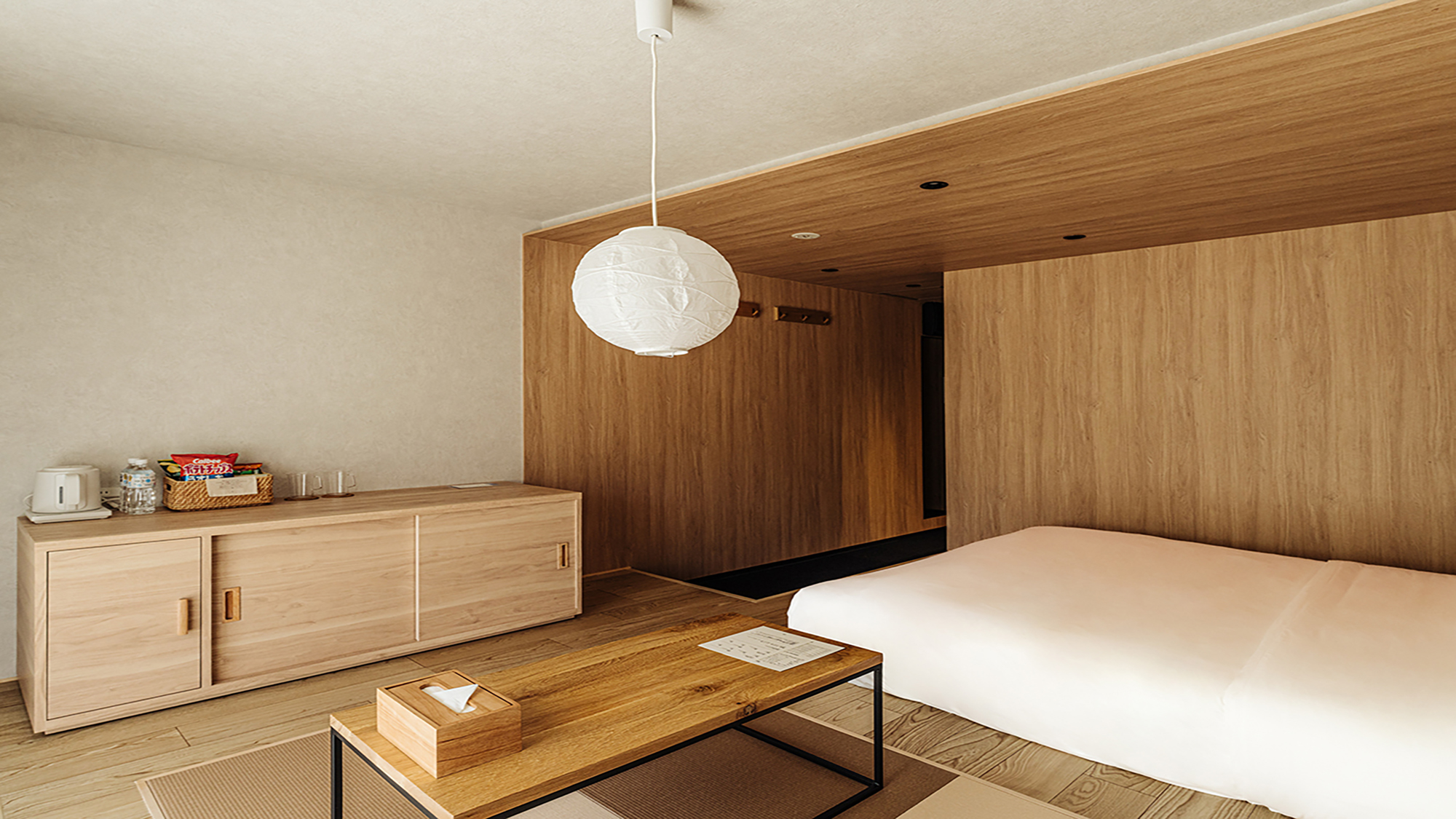 自然素材が心地よい、和モダンなスタンダードダブル