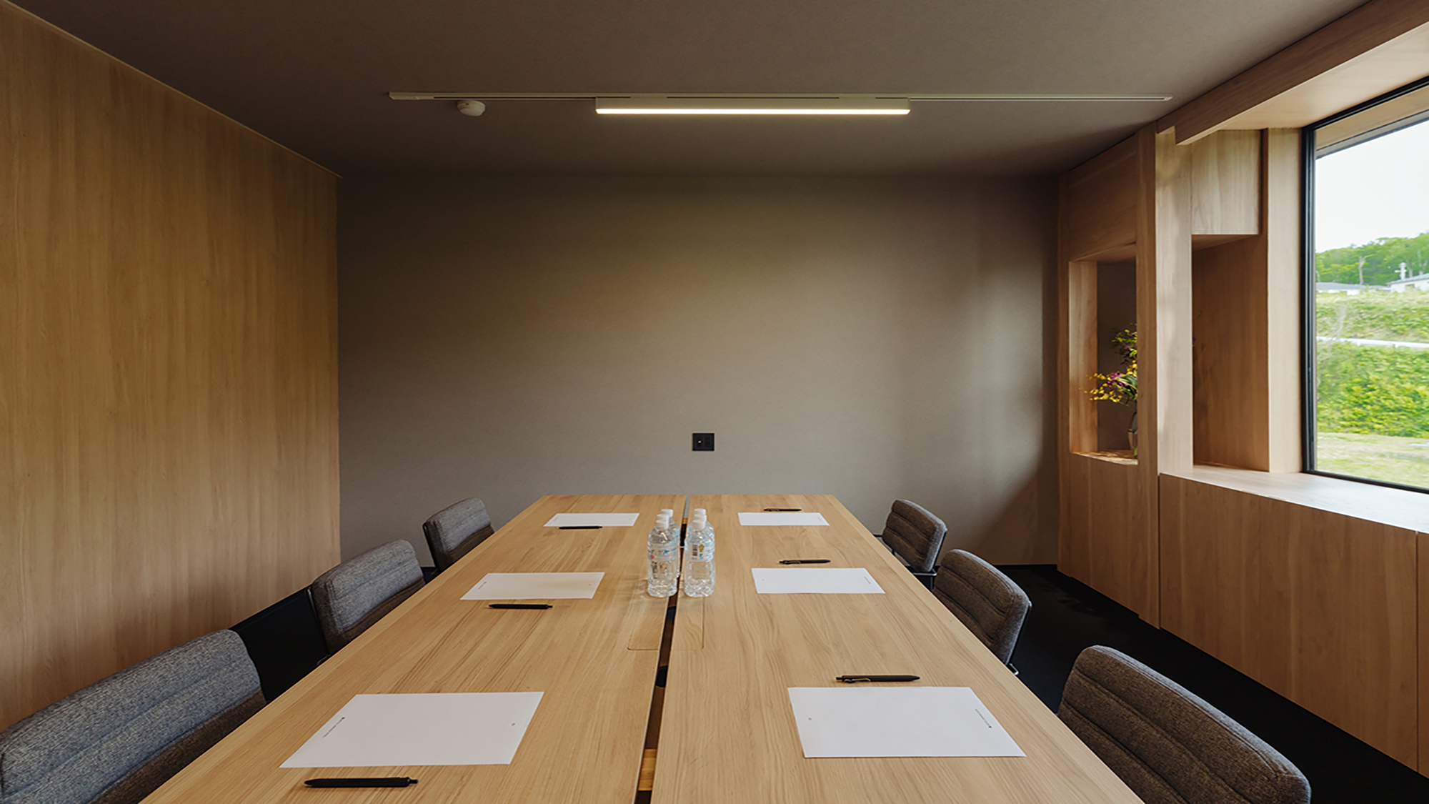 プライベート感のある小会議室