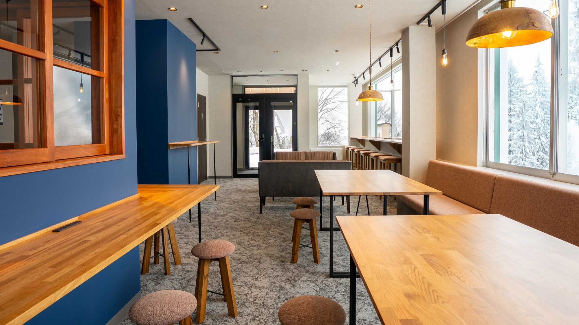 ＜2025年12月開業＞【素泊まり】スキー場徒歩0分！蔵王温泉を自由に楽しむセルフステイ型ホテル