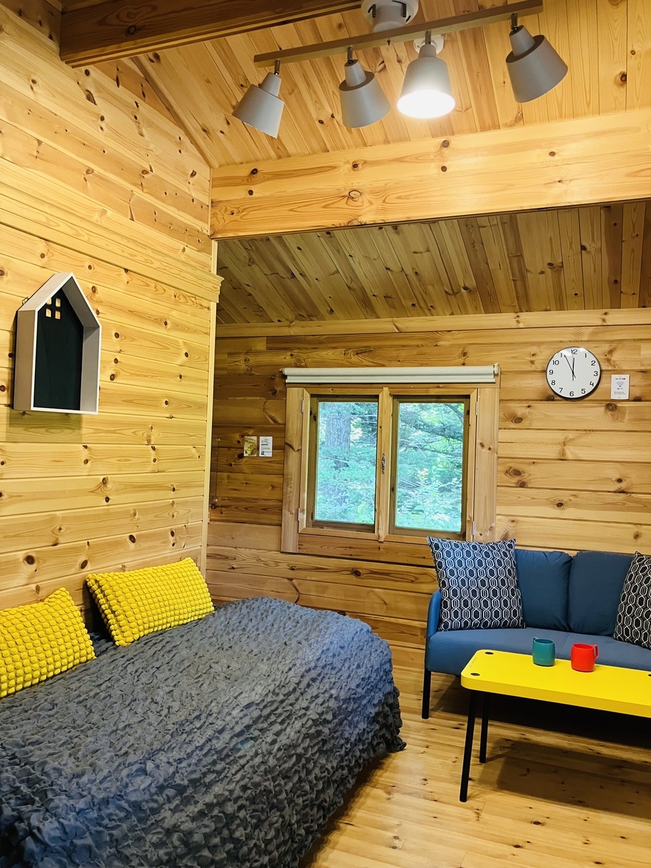 女子旅＆癒し旅に　小さな小屋暮らし『mignon』ミニョン MORIKOYA CABANON北軽井沢