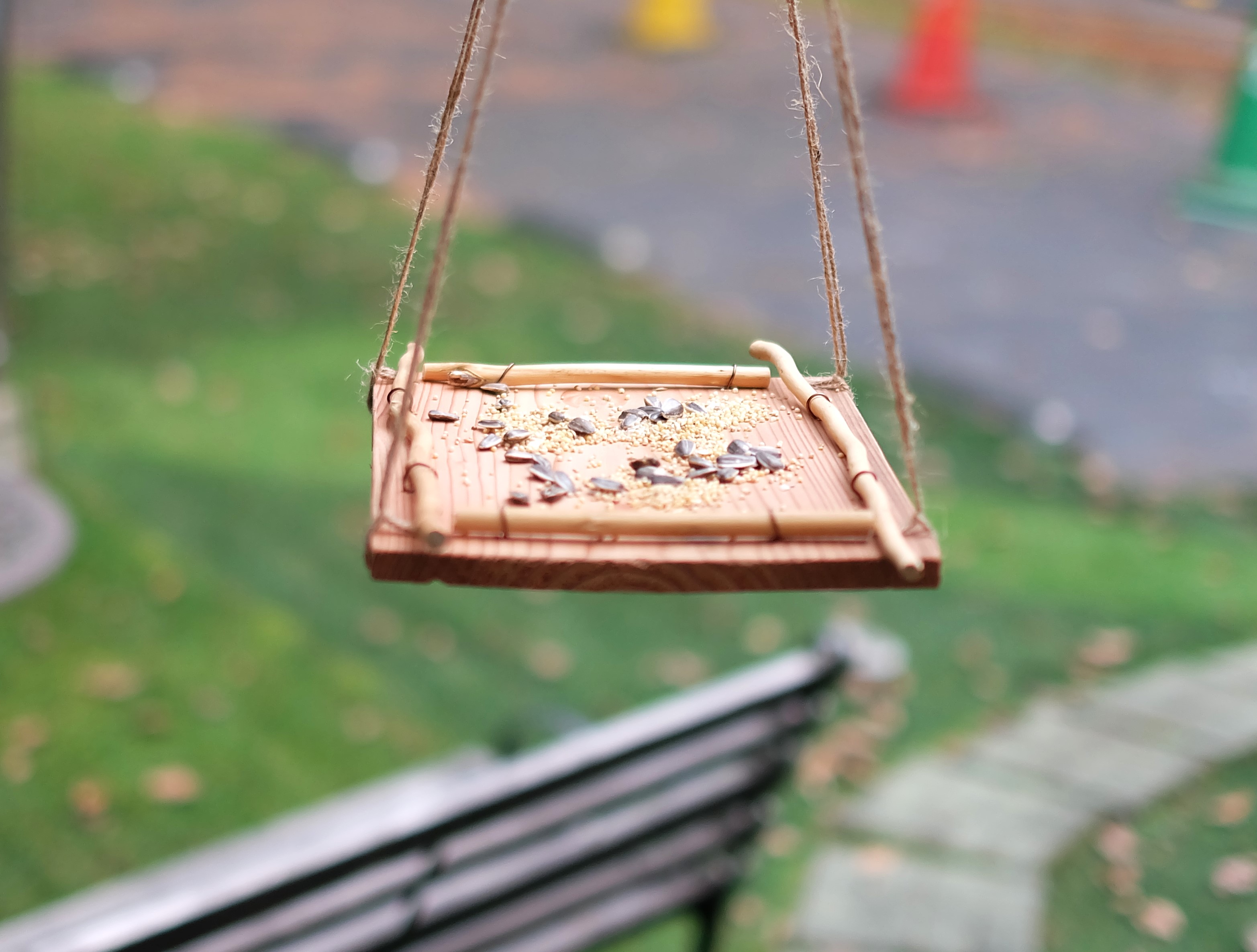 バードフィーダー