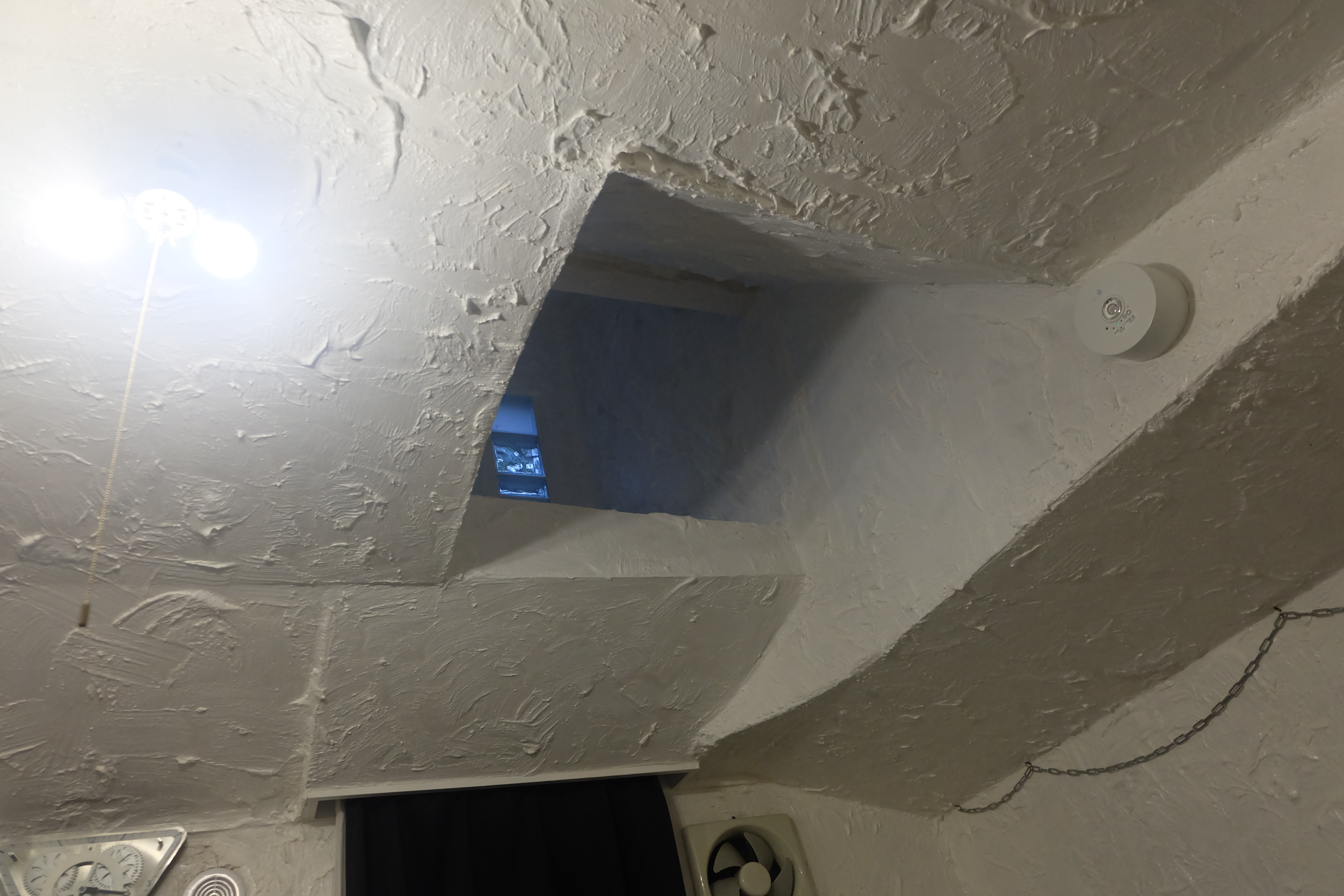 Caveルーム　トップライト