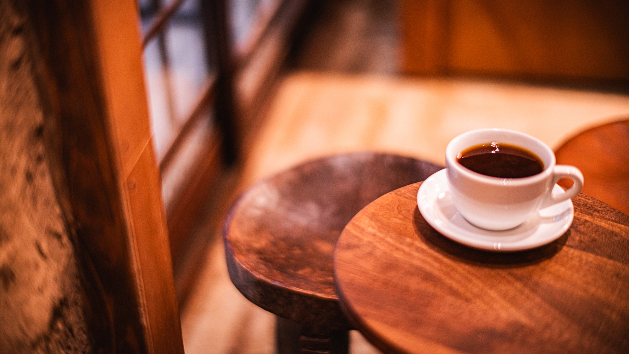 【LA ARADA/3 CEDARS COFFE】旅先の特別な一杯を探して。