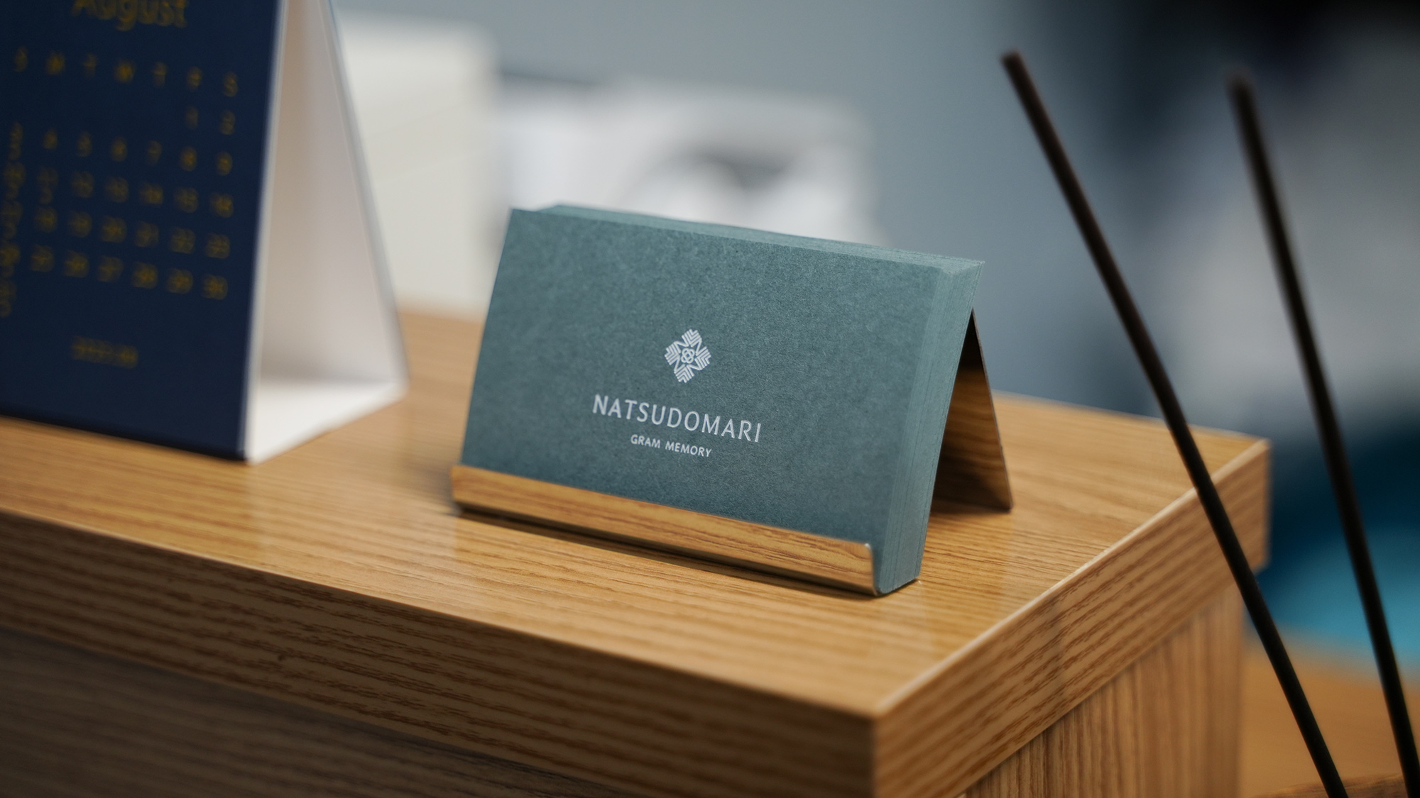 ・【フロント】夏泊は、夏の一瞬と宿泊体験を結ぶ言葉。人生に深く刻まれる記憶となりますように