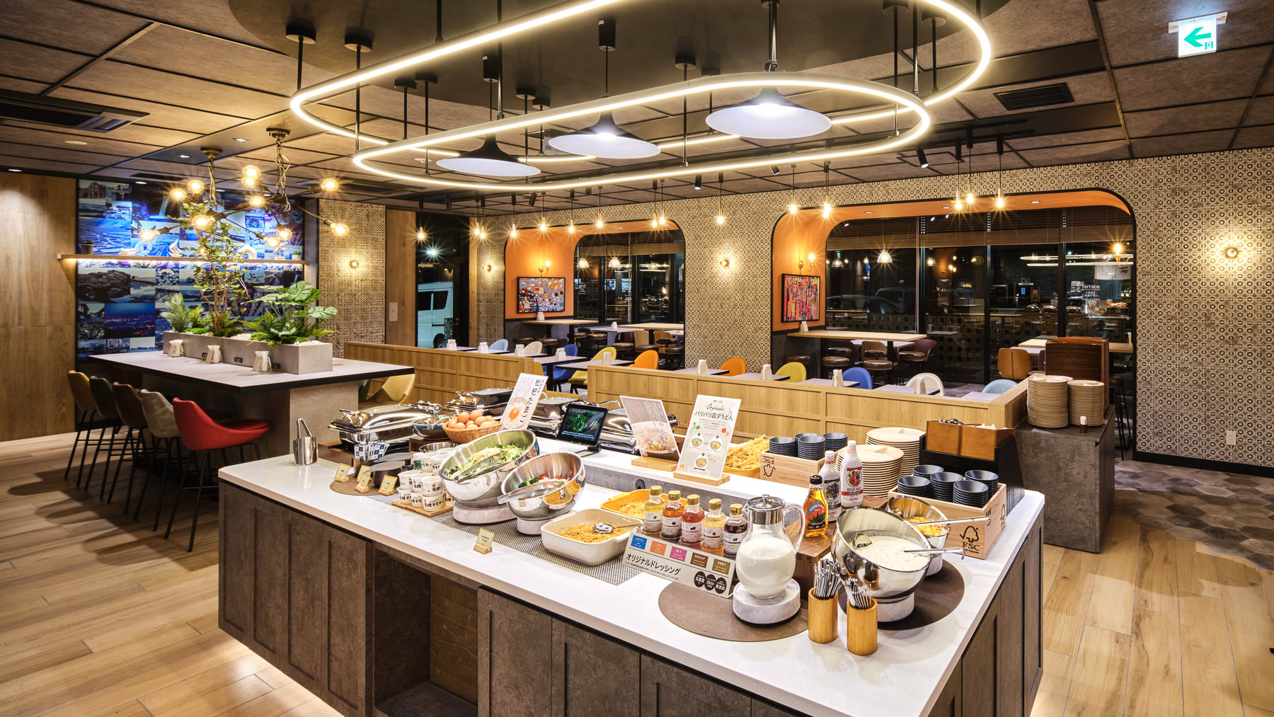 気分に合わせて選べるビュッフェスタイルです