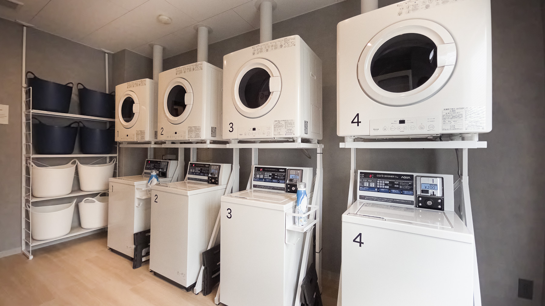 洗濯機・乾燥機を各4台ご用意しております