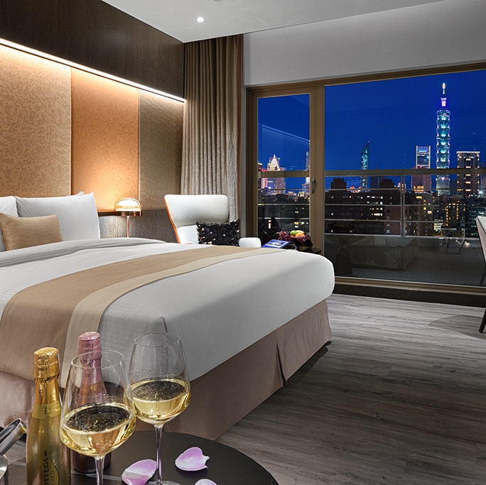 スーペリア 101 ビューキング