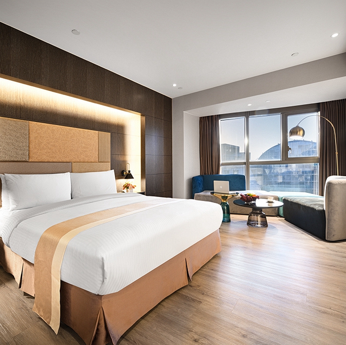 デラックスクイーン 