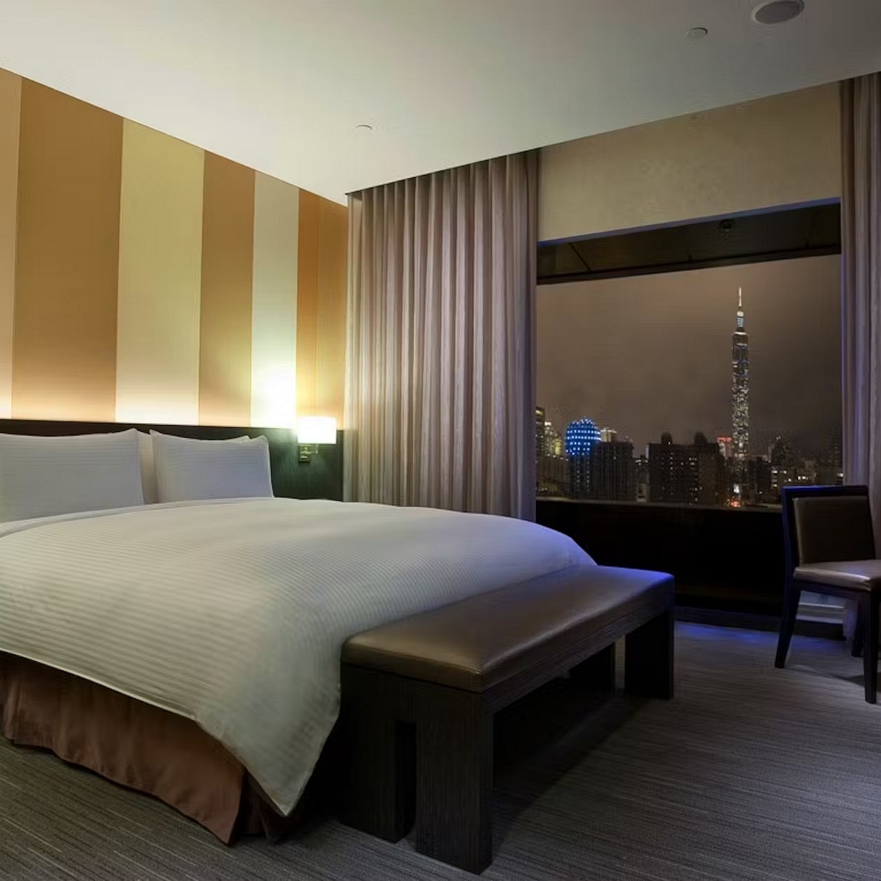 パークスイート101ビューキング