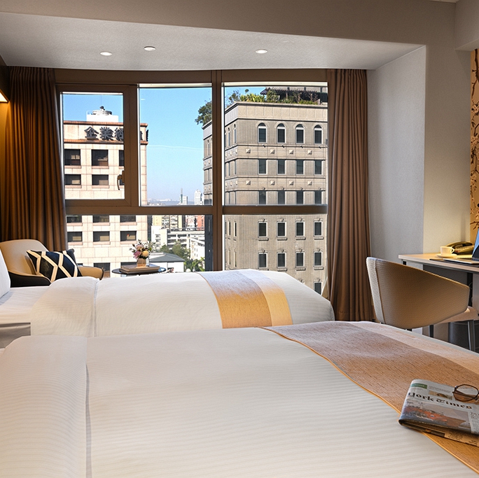 デラックストリプル