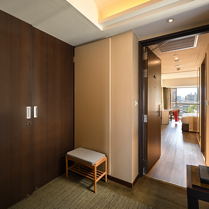 バルコニー付キング