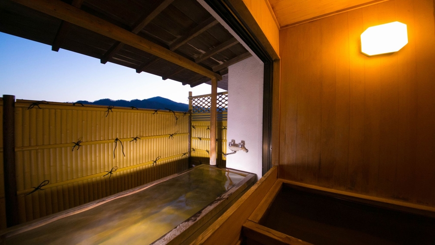 貴賓室蓬莱　猿ヶ京温泉で一番★星空に近い展望風呂
