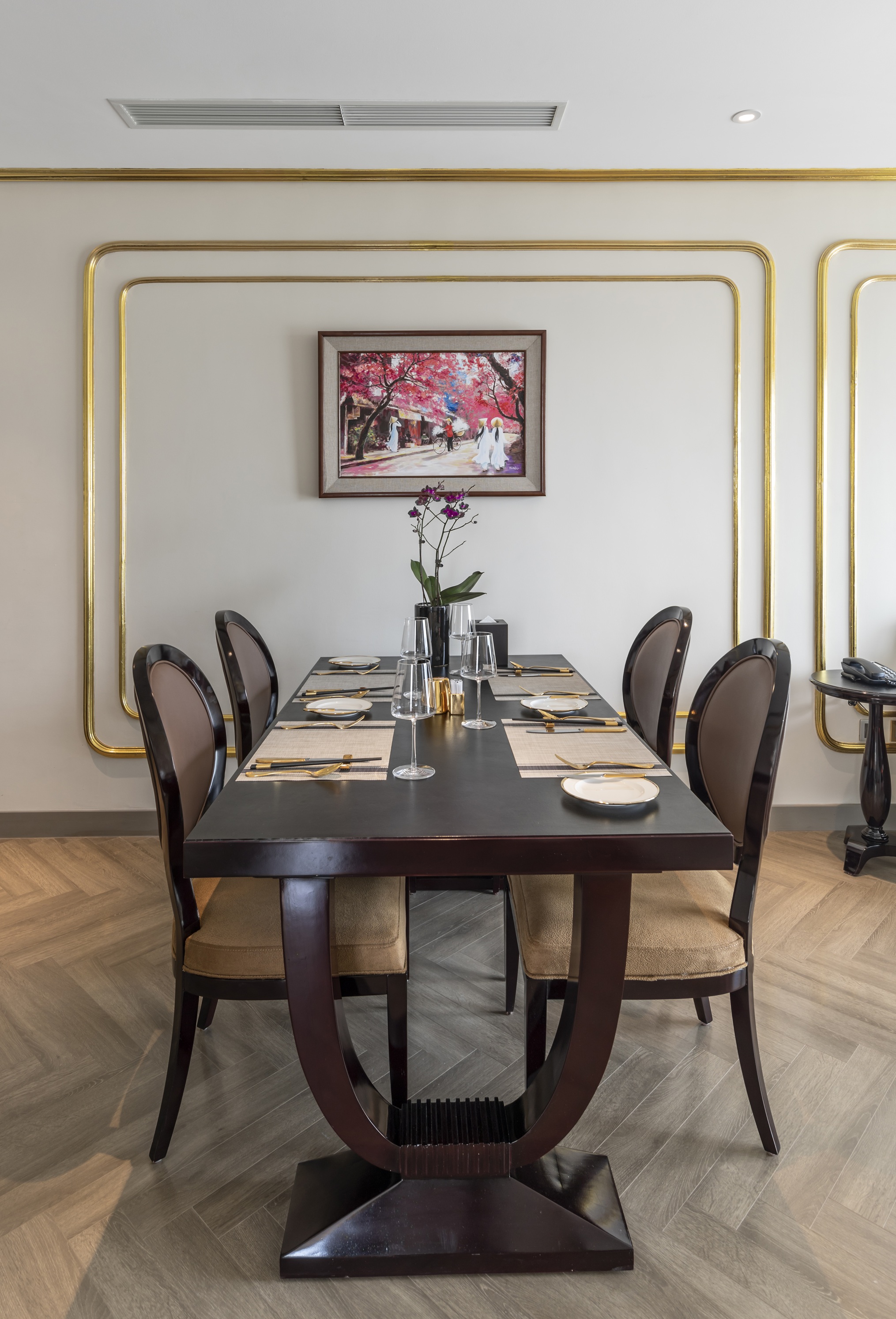 エグゼクティブスイート【朝食付】【レイクビュー】【90平米】