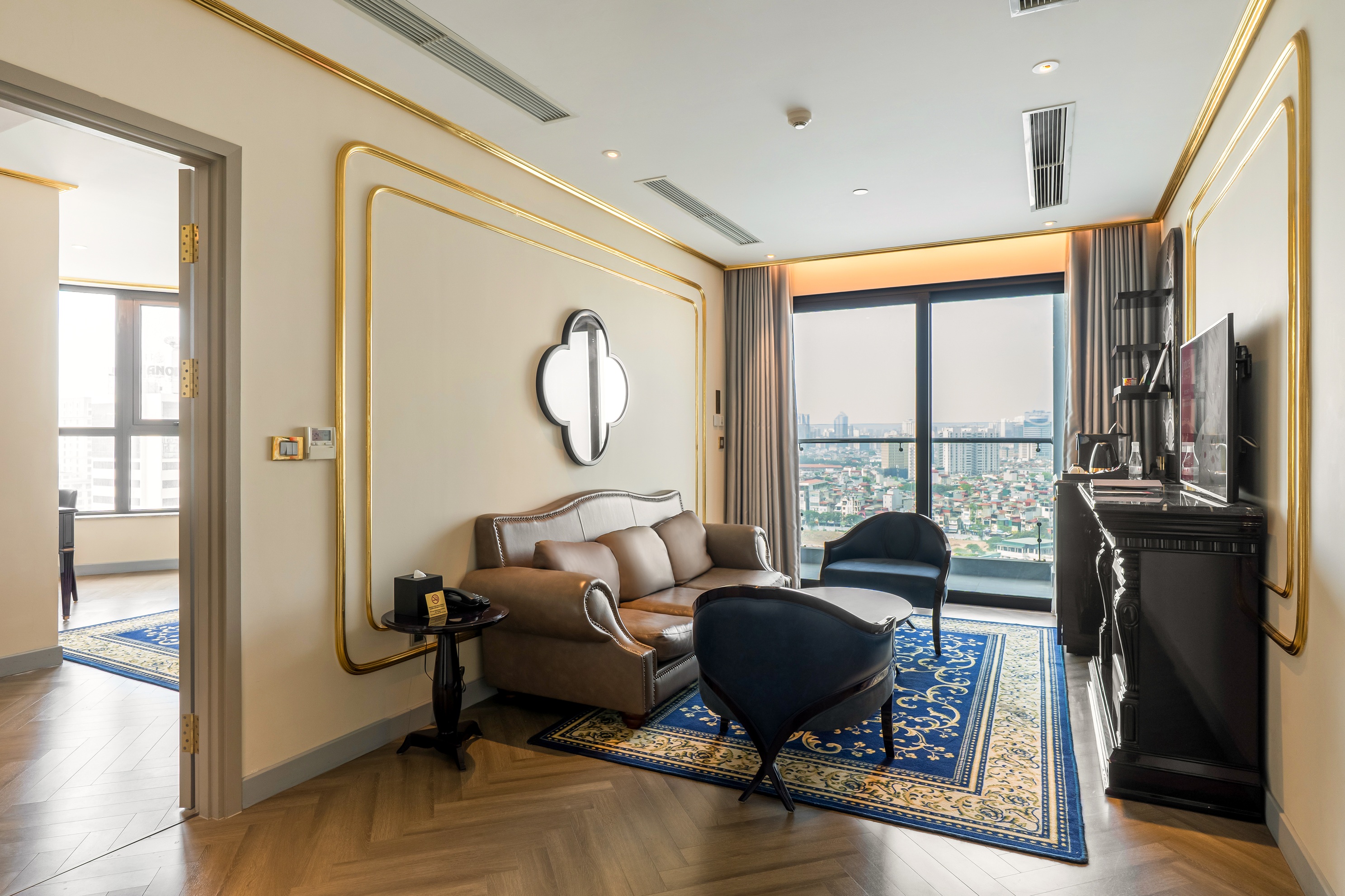 ゴールデンスイート【レイクビュー】【78平米】