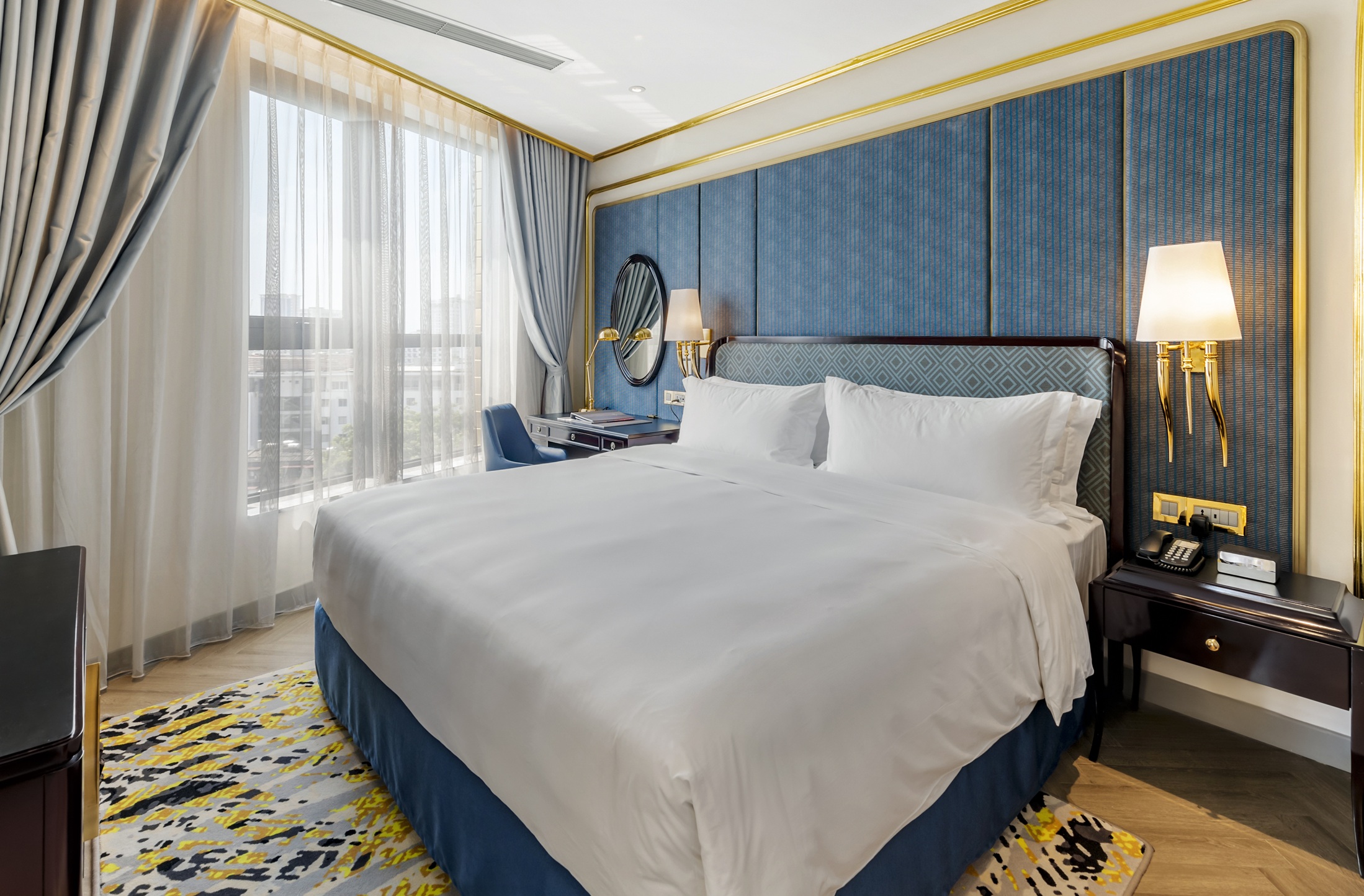 エグゼクティブスイート【朝食付】【レイクビュー】【90平米】