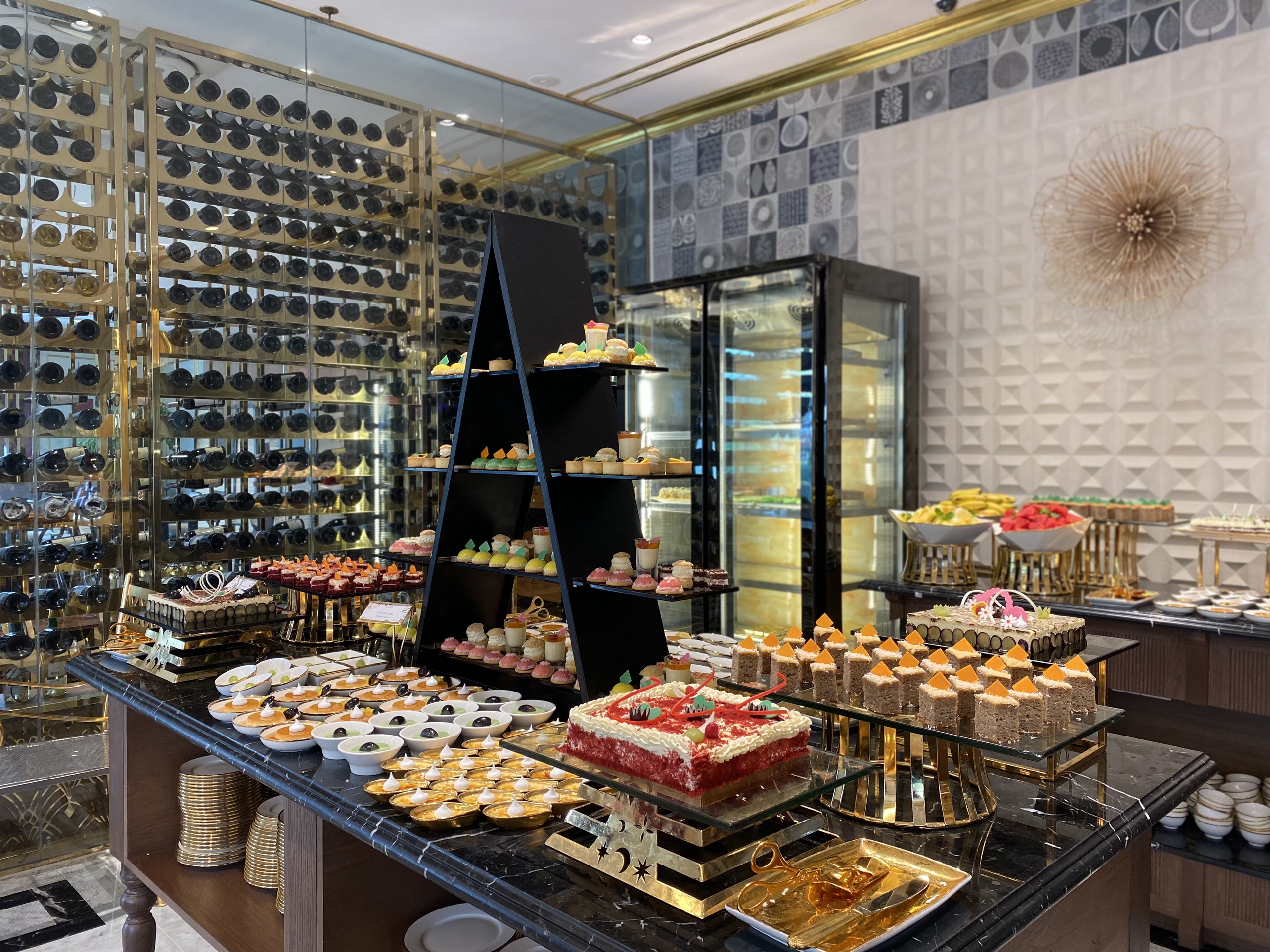 Majestyレストラン（ビュッフェ式）