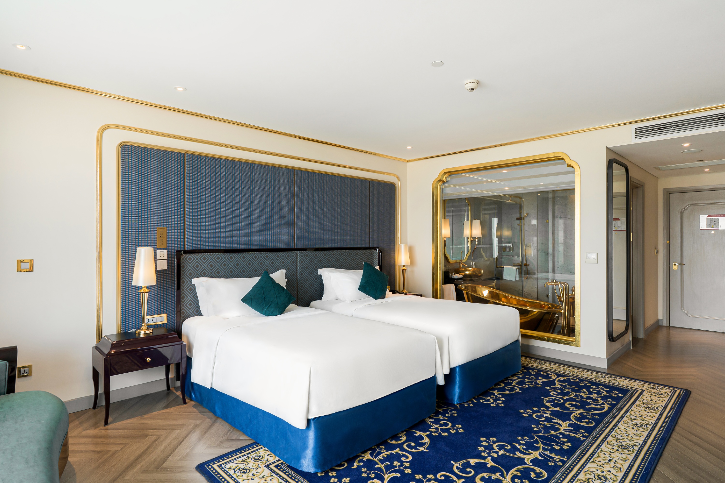 プレミアレイクビュー【レイクビュー】【46平米】