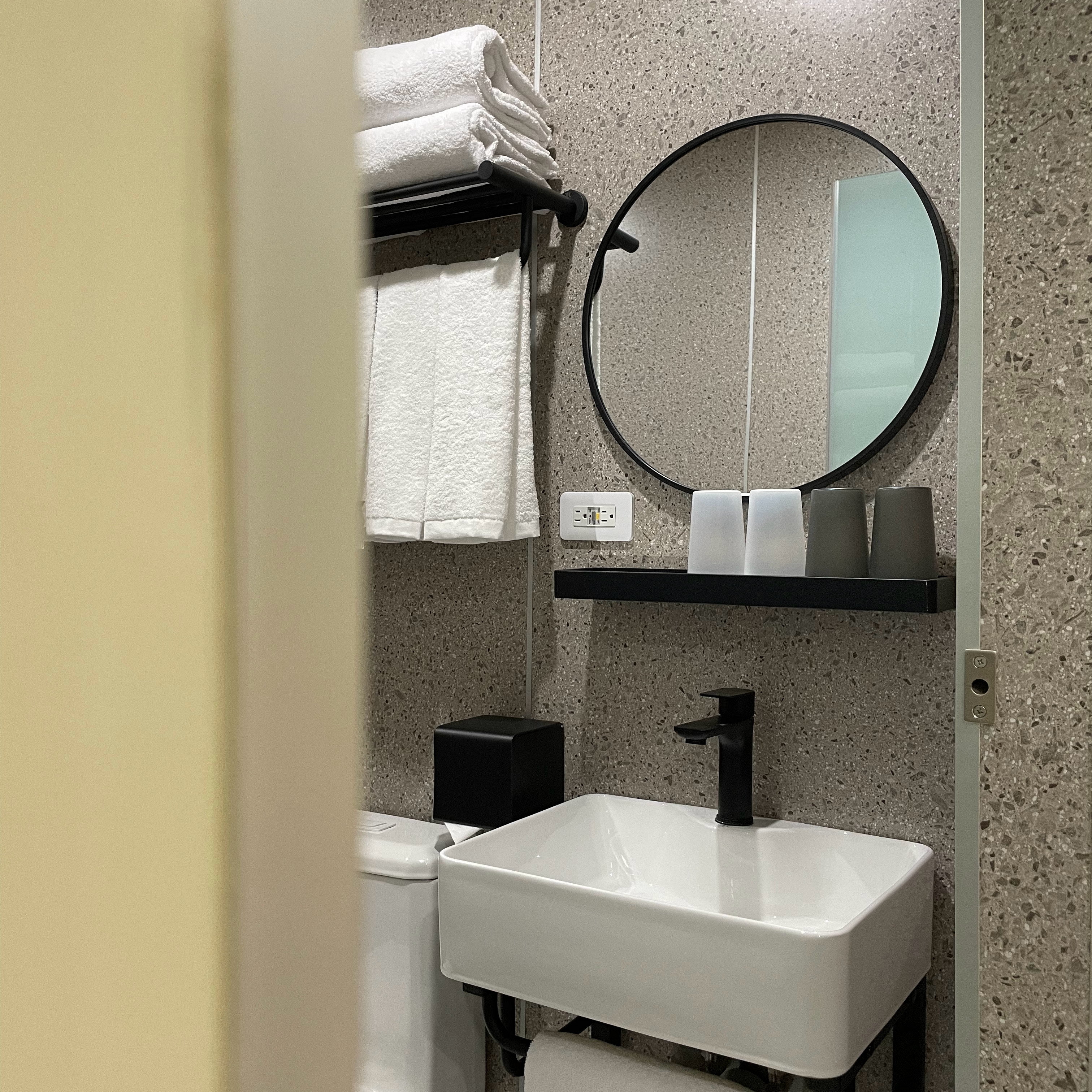 デラックスファミリー